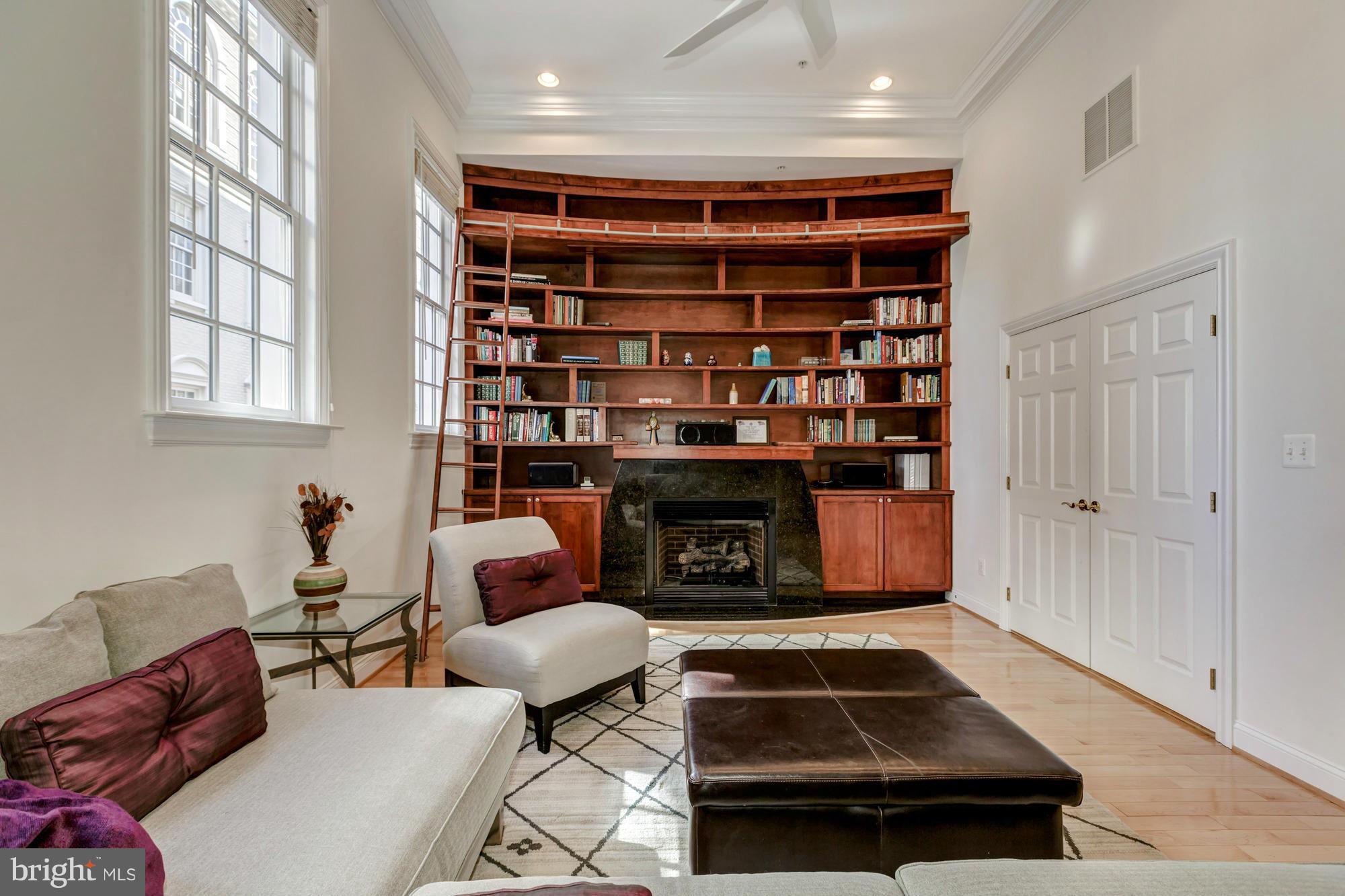 MONROE - Residential