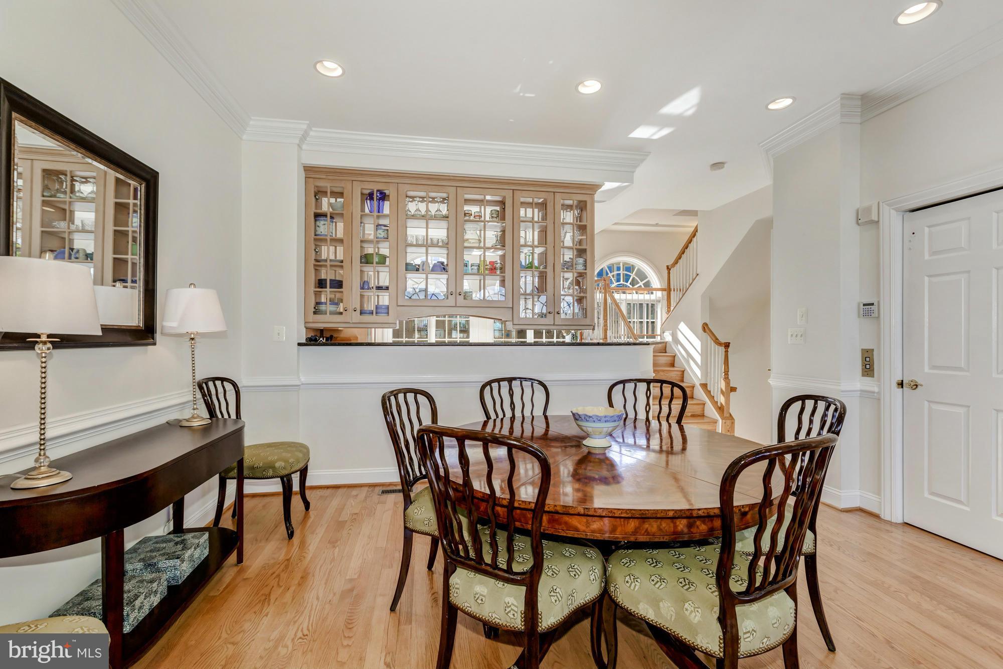 MONROE - Residential