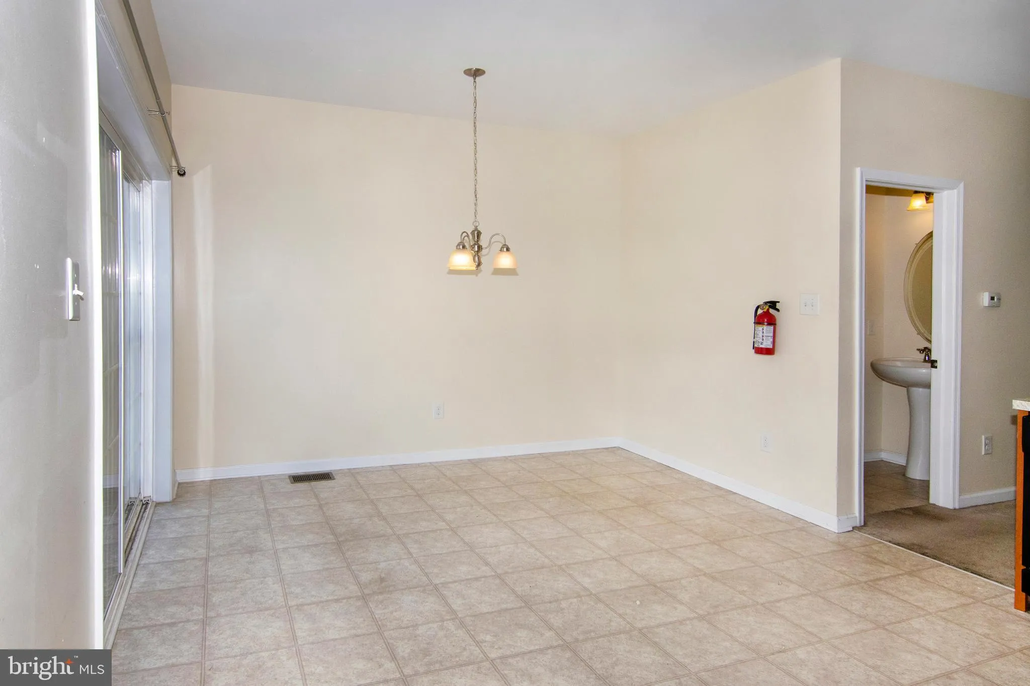 Deptford, New Jersey 08096, United States, 3 Bedrooms Bedrooms, ,3 BathroomsBathrooms,Residential,Coming Soon,164063