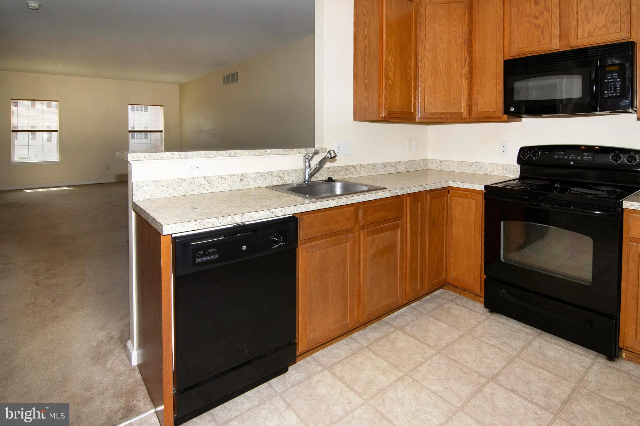 Deptford, New Jersey 08096, United States, 3 Bedrooms Bedrooms, ,3 BathroomsBathrooms,Residential,Coming Soon,164063