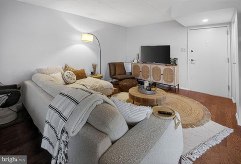Photo of 6300 Stevenson Avenue #1008, ALEXANDRIA, VA 22304 (MLS # VAAX2060992)