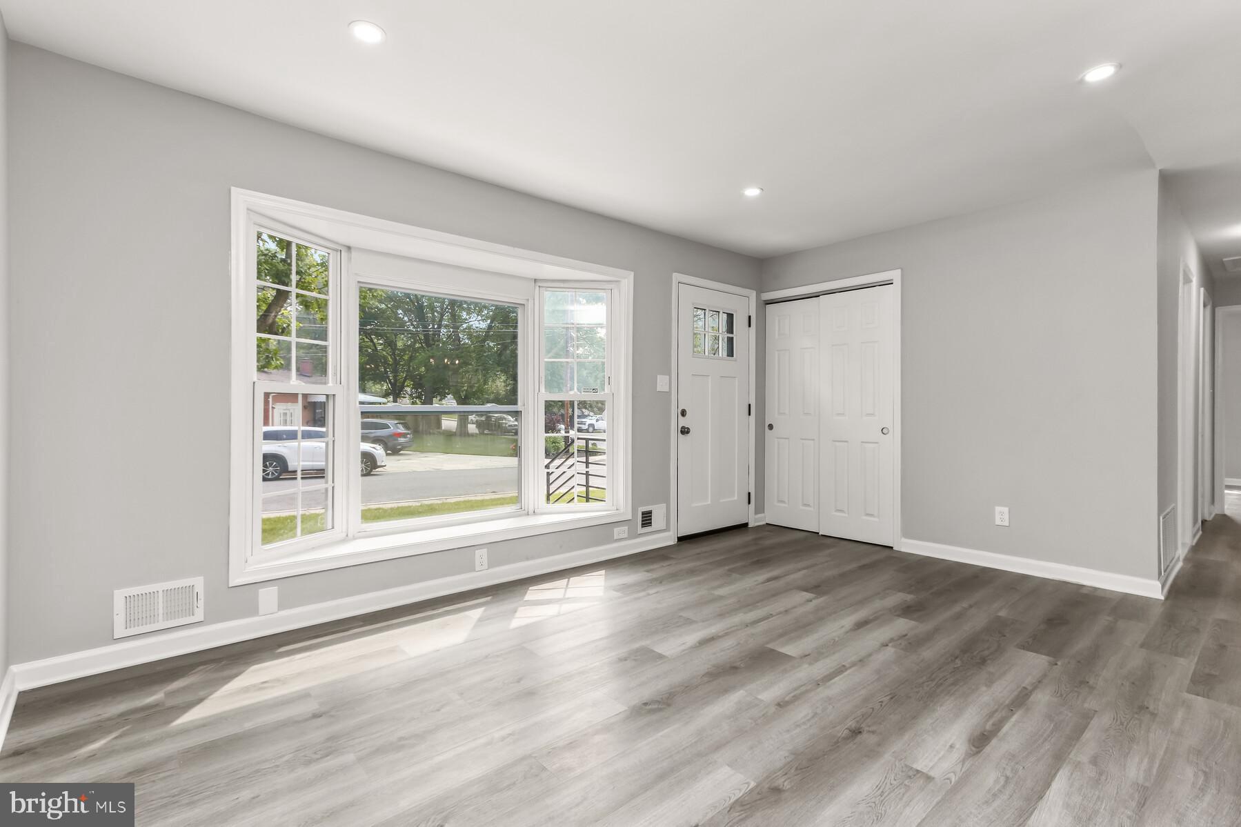 ODENTON HEIGHTS - Residential