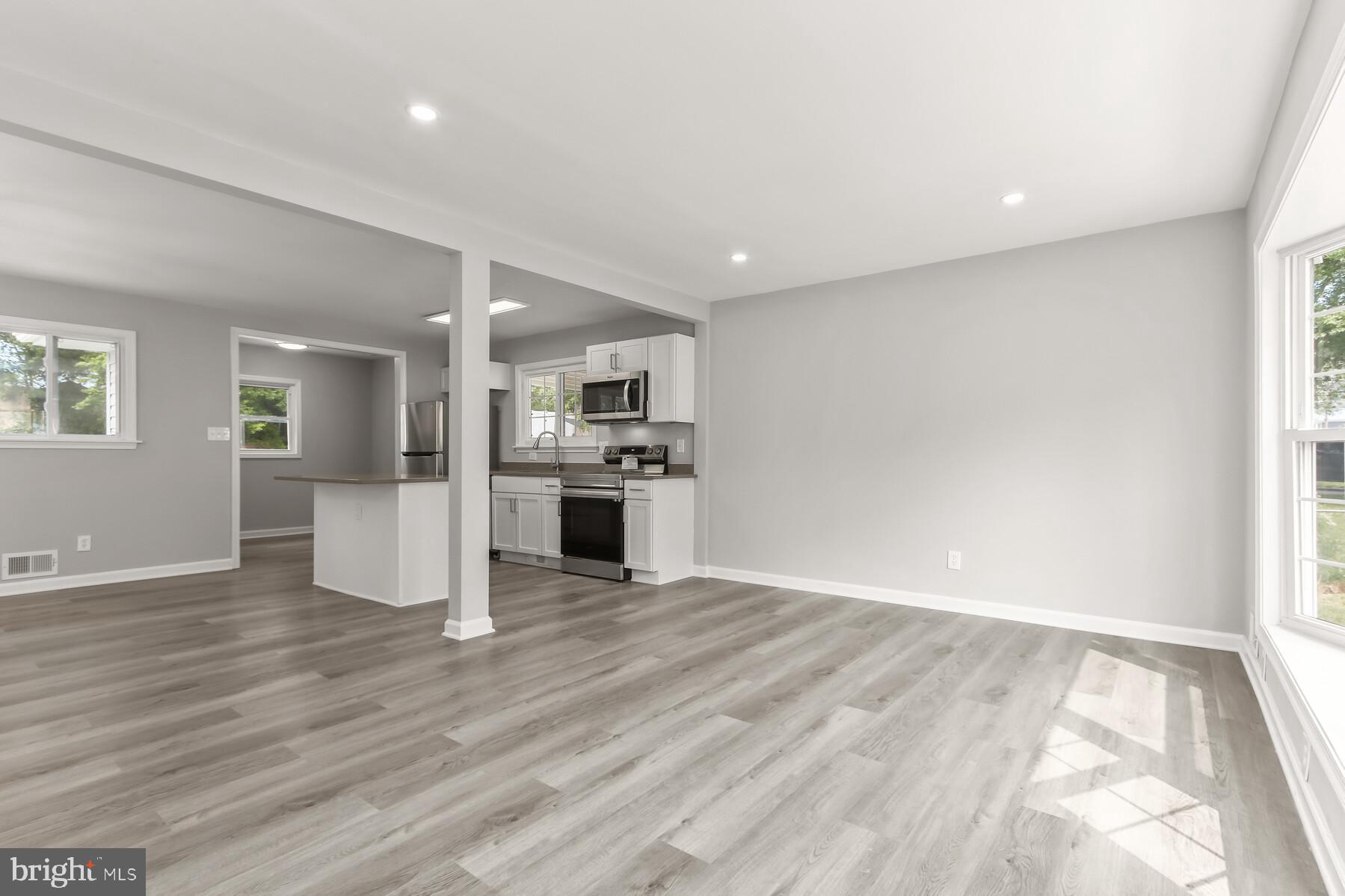 ODENTON HEIGHTS - Residential