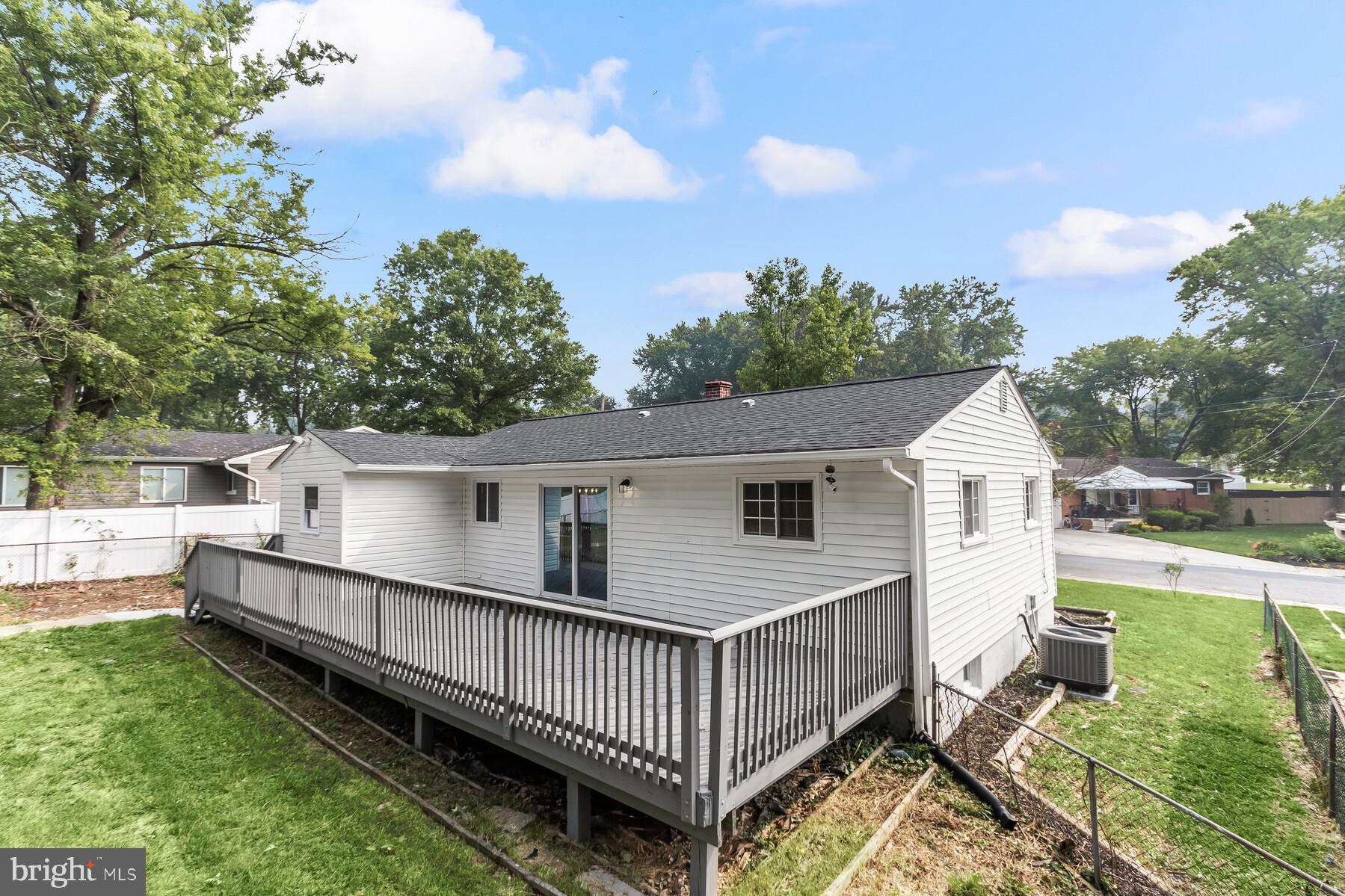 ODENTON HEIGHTS - Residential