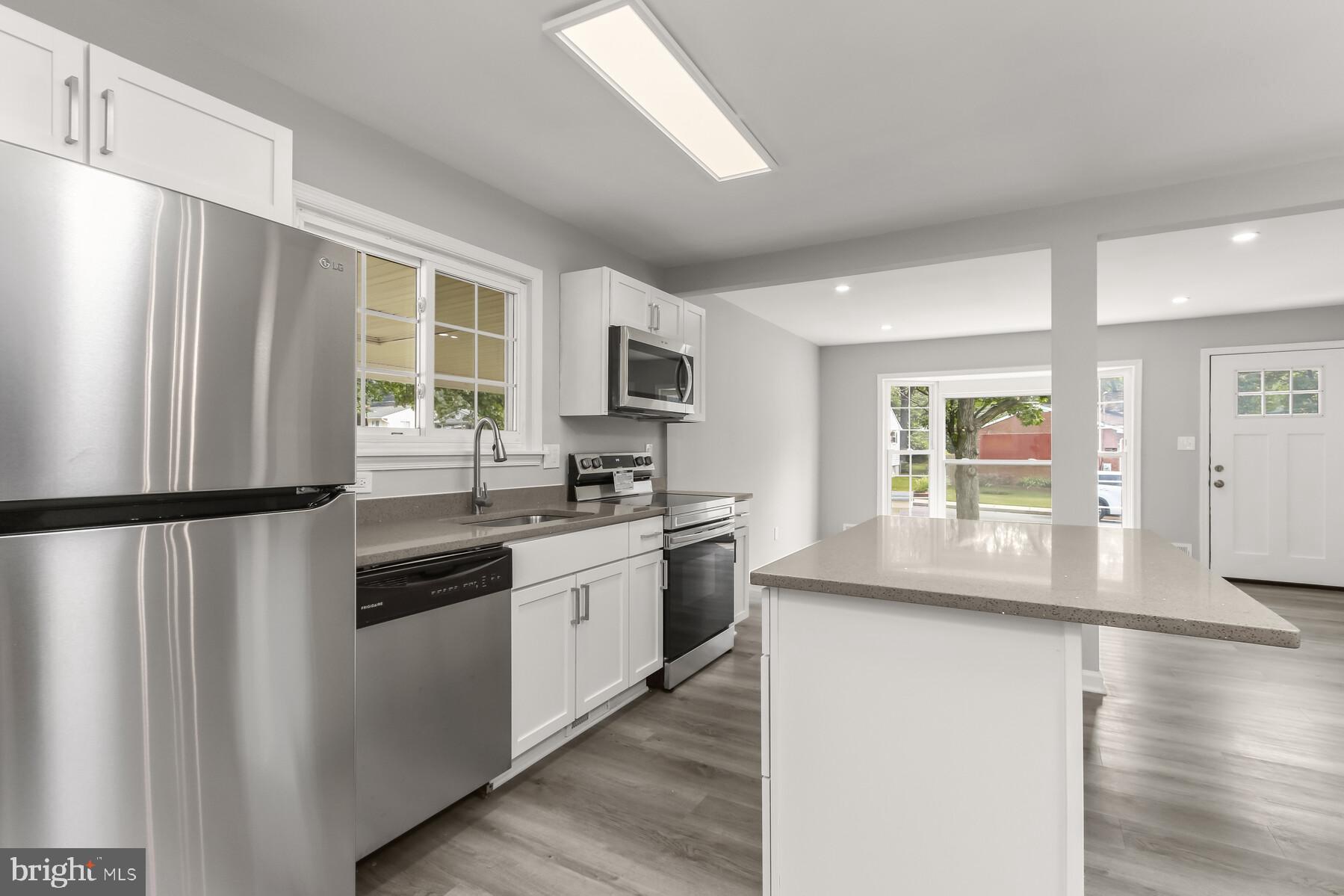 ODENTON HEIGHTS - Residential