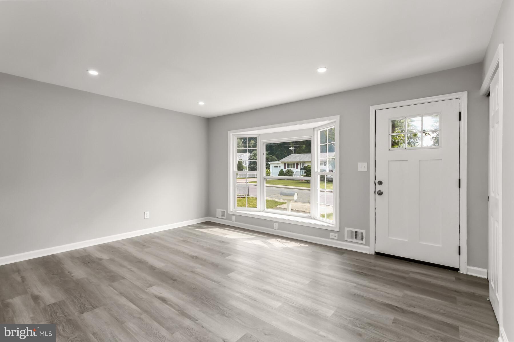 ODENTON HEIGHTS - Residential