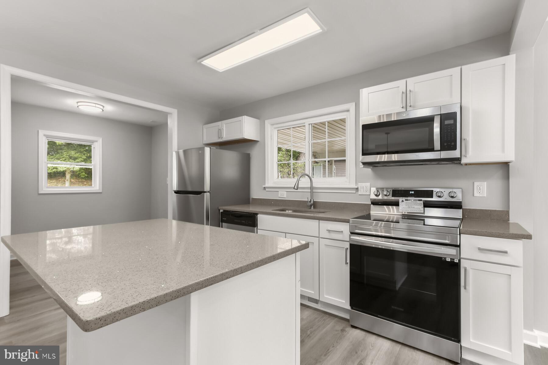 ODENTON HEIGHTS - Residential