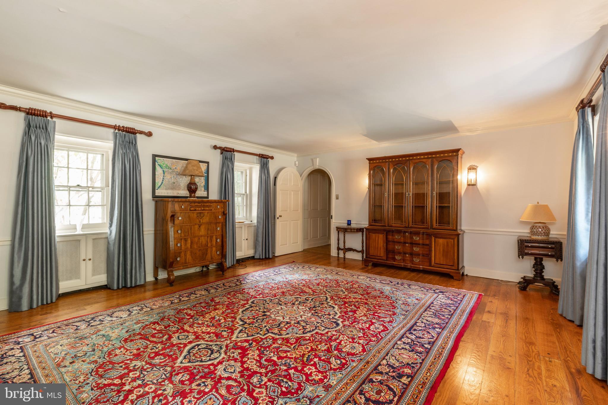 ROXBOROUGH - Residential