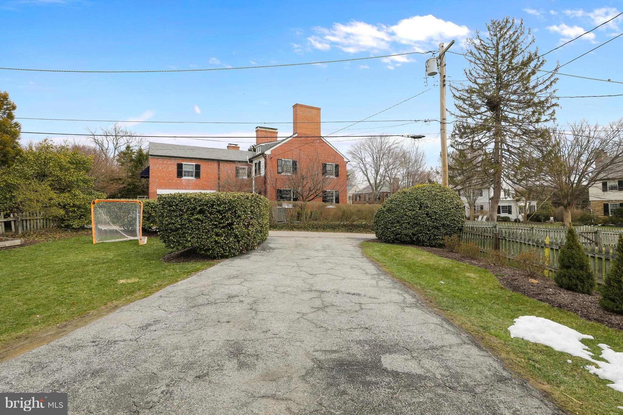 GREATER HOMELAND HISTORIC DISTRICT - Residential