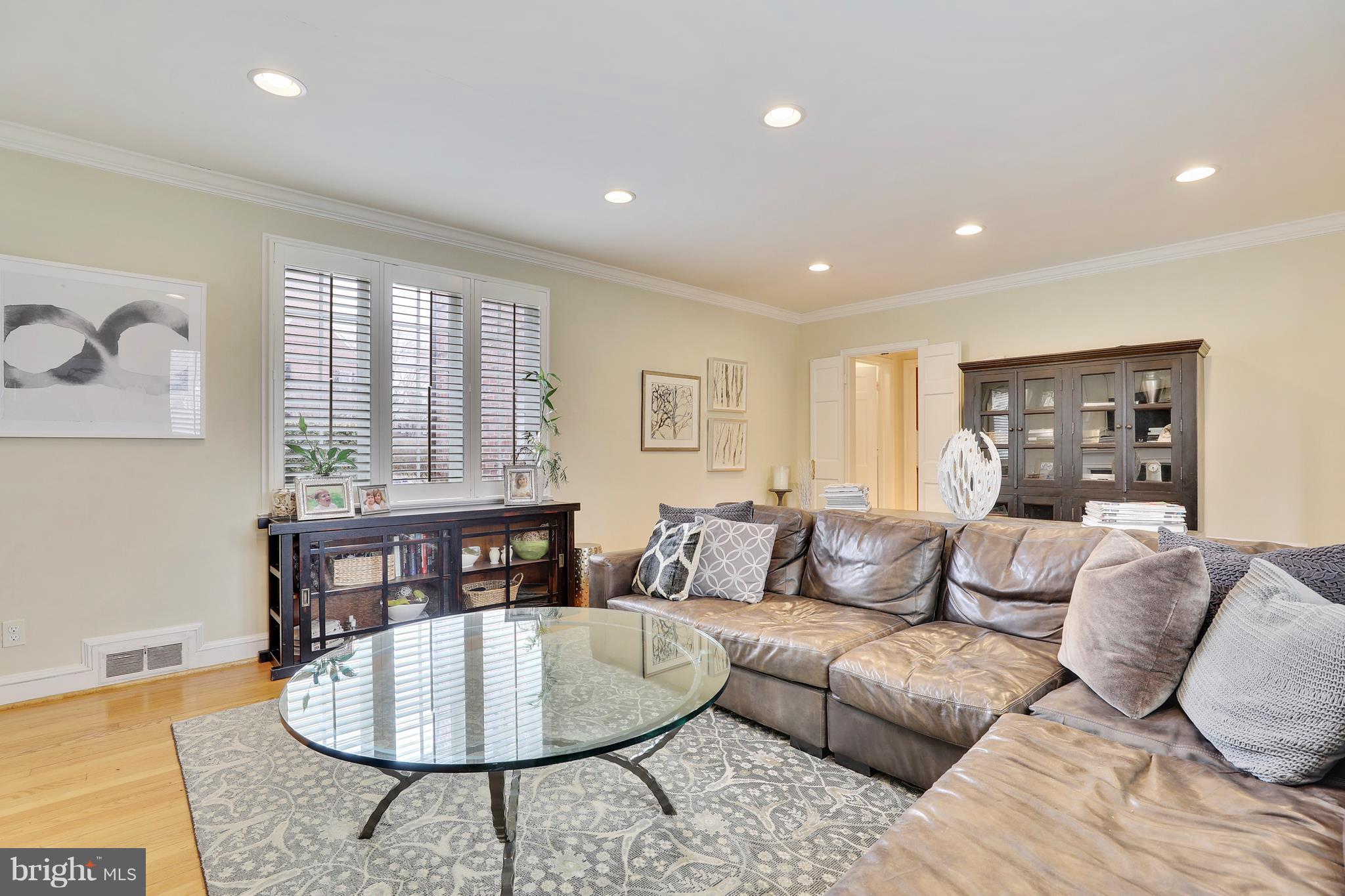 GREATER HOMELAND HISTORIC DISTRICT - Residential