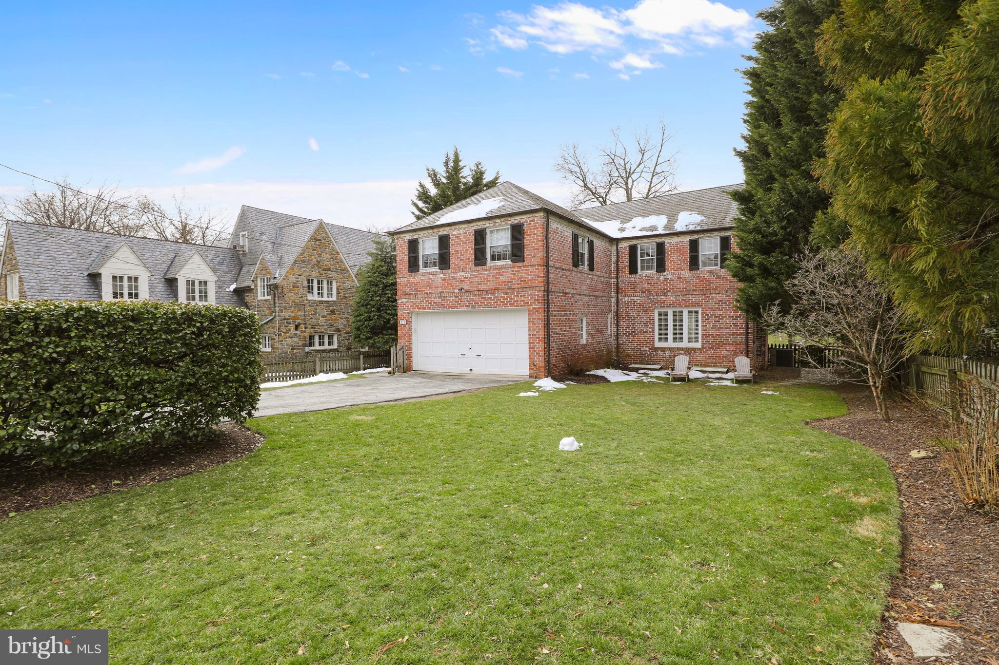 GREATER HOMELAND HISTORIC DISTRICT - Residential