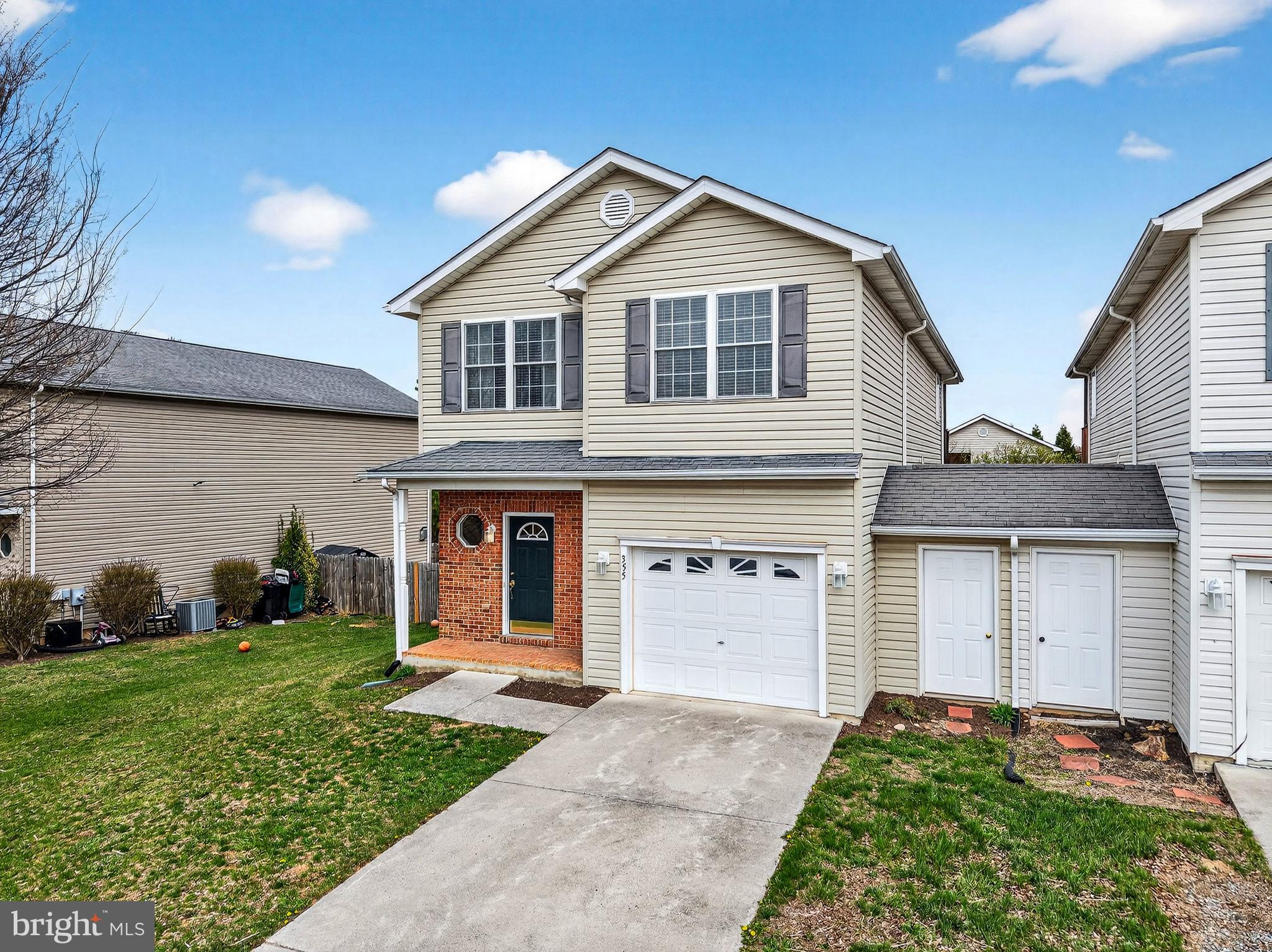 MOUNTAIN VIEW - Residential