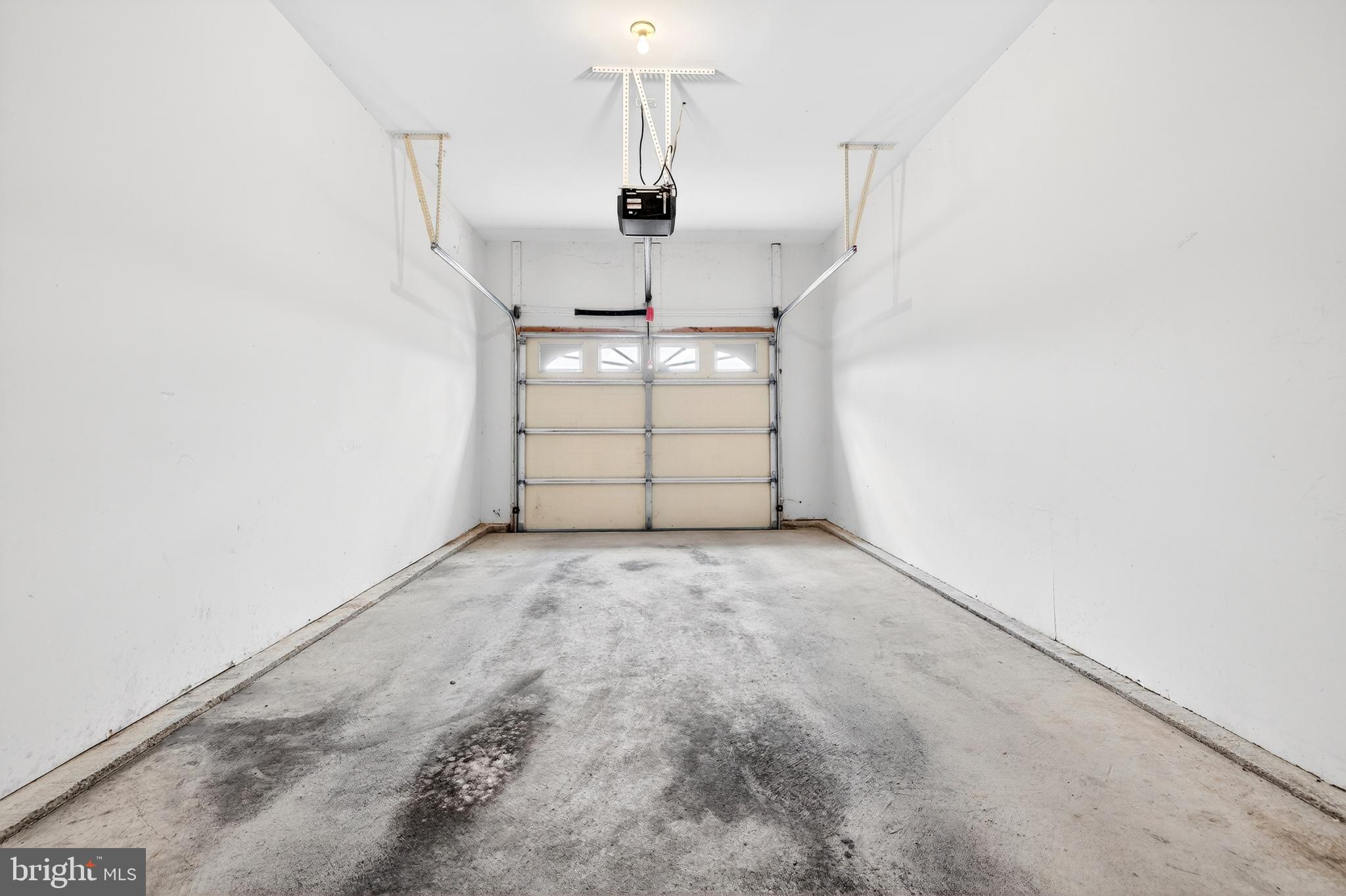 MOUNTAIN VIEW - Residential