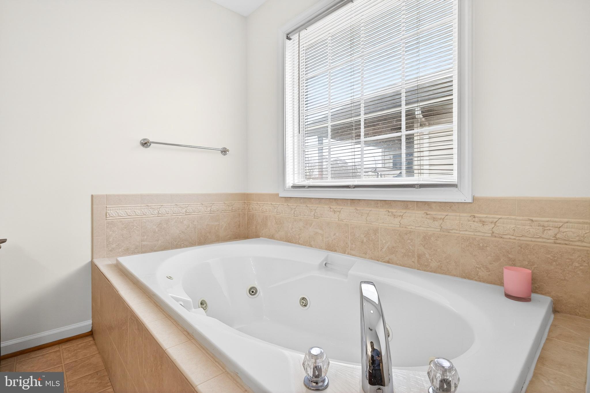 MOUNTAIN VIEW - Residential