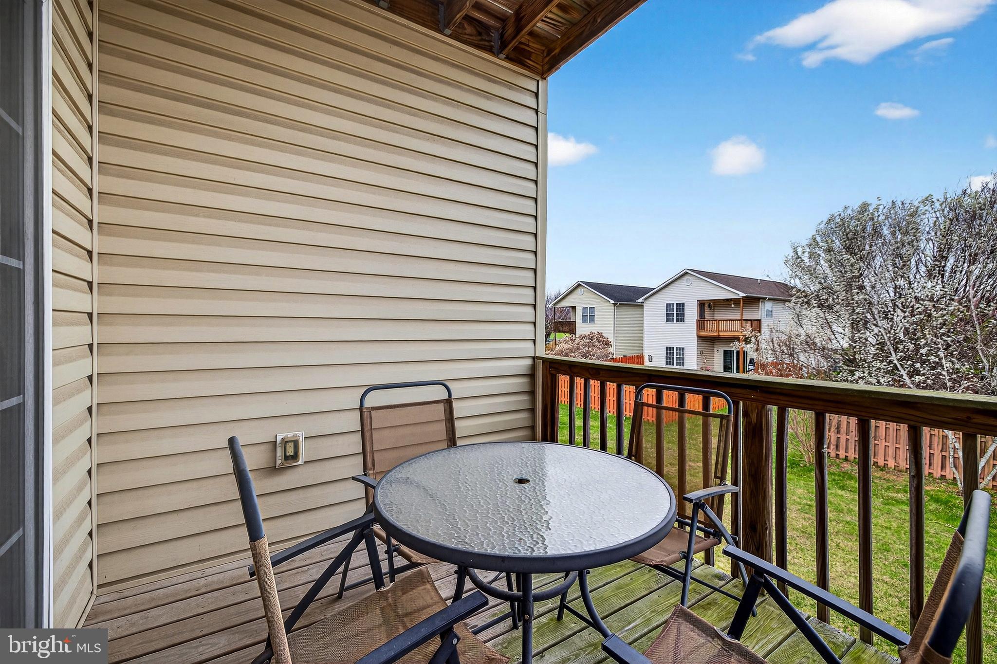 MOUNTAIN VIEW - Residential