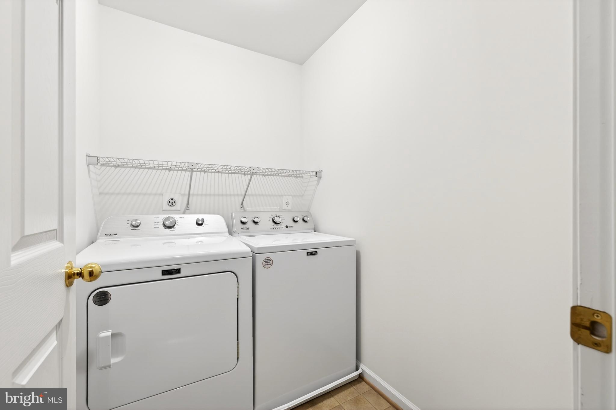 MOUNTAIN VIEW - Residential