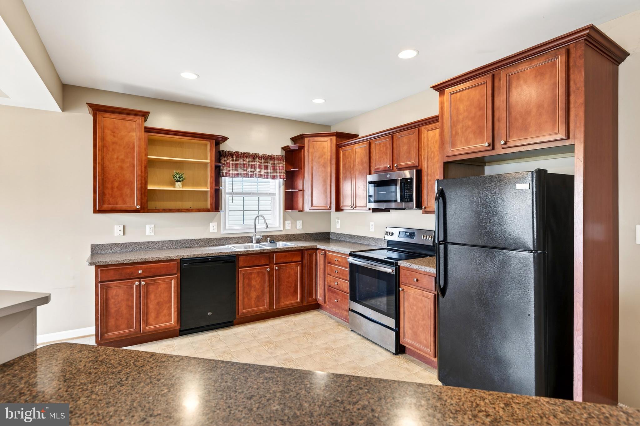 MOUNTAIN VIEW - Residential