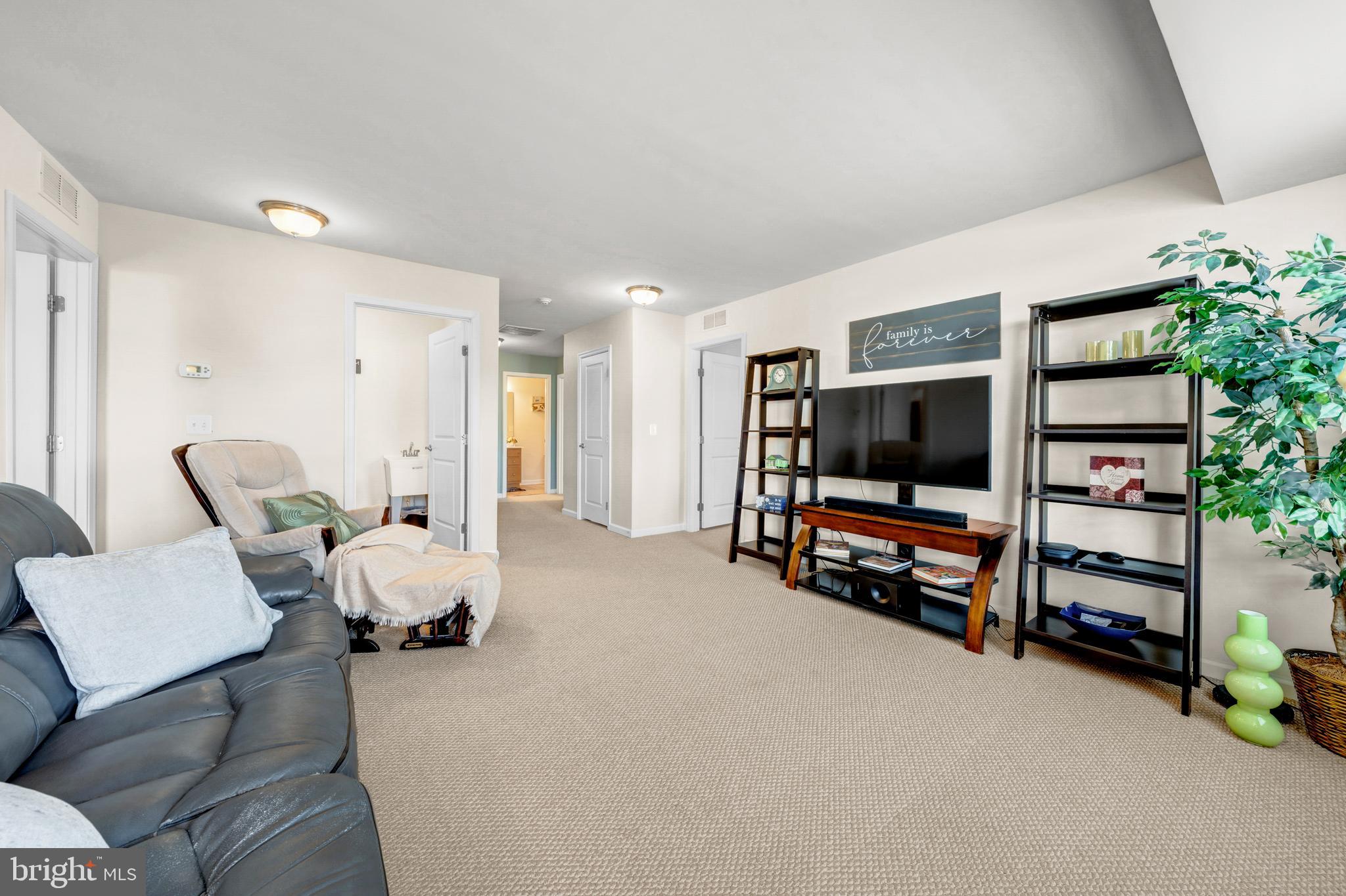 BROOKSIDE - Residential