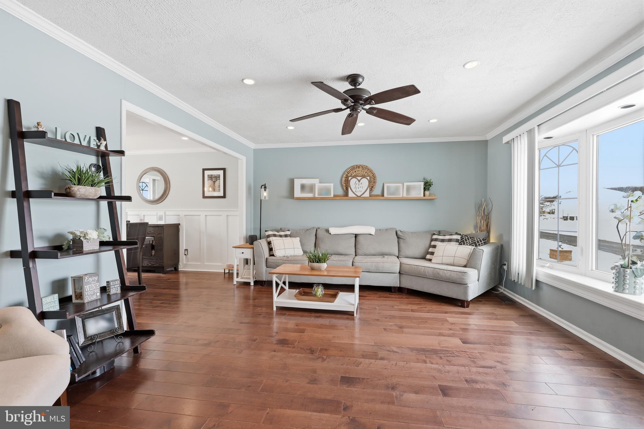 NESHAMINY VALLEY - Residential