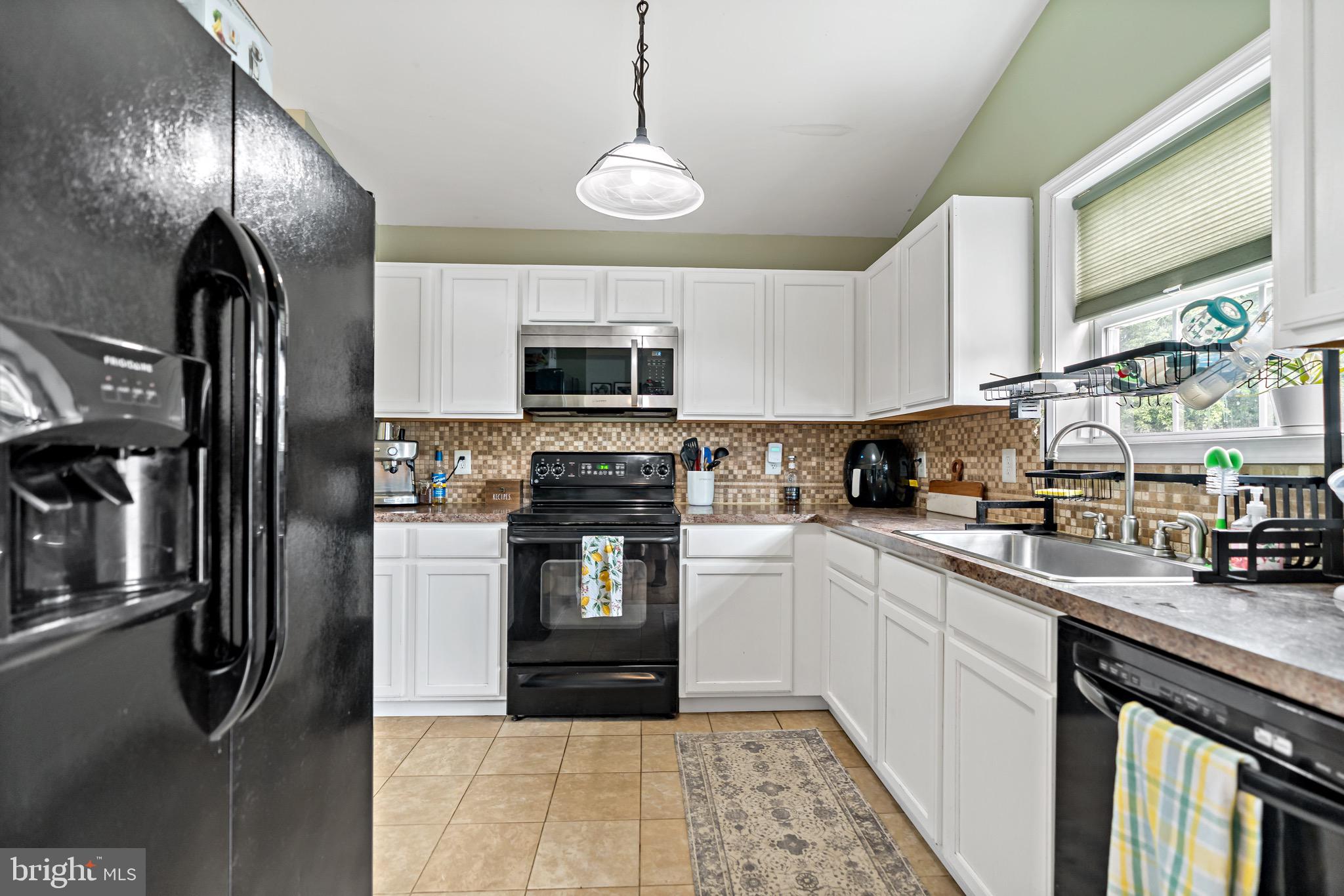 WILDFLOWER RIDGE - Residential