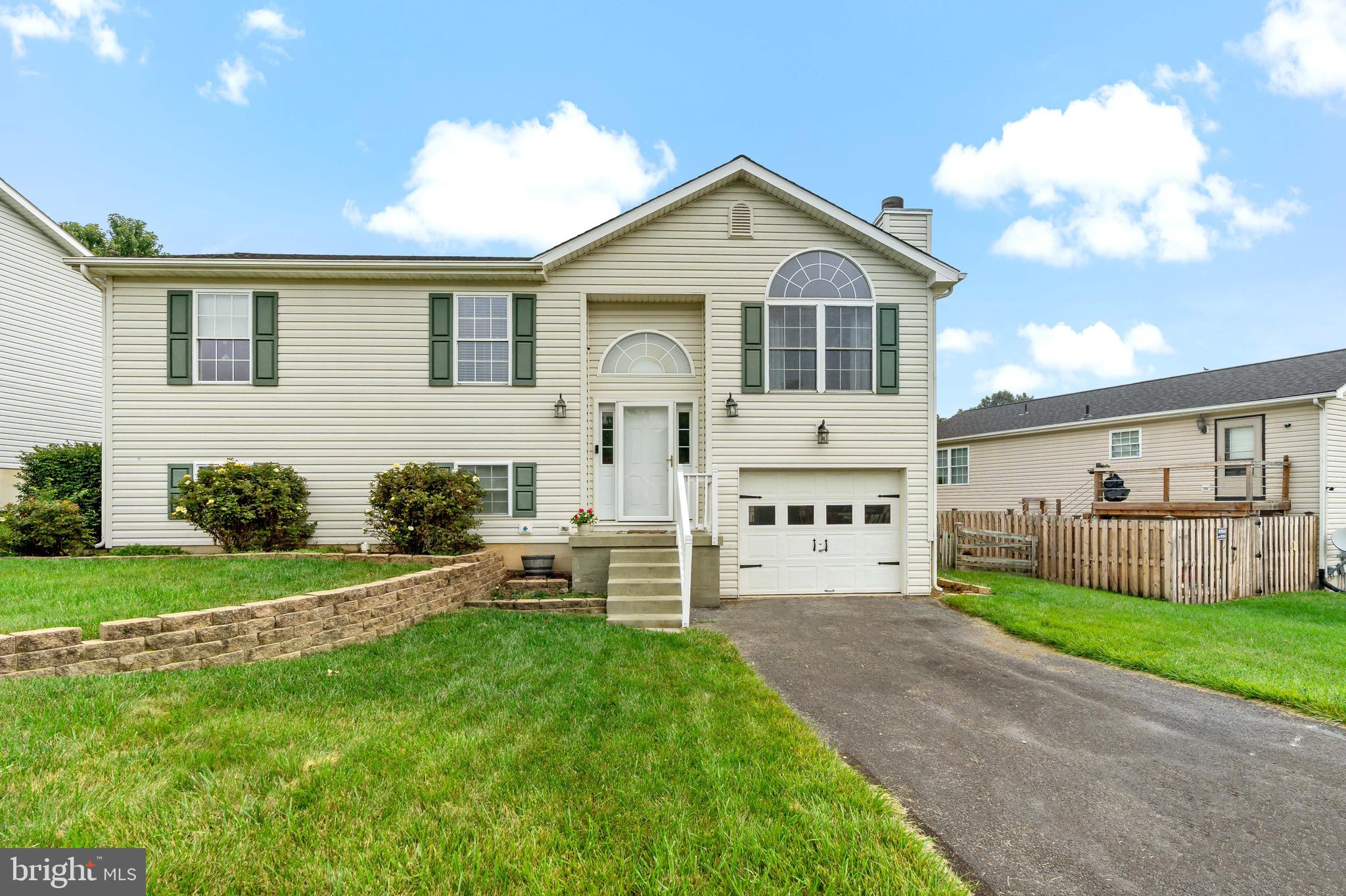 WILDFLOWER RIDGE - Residential