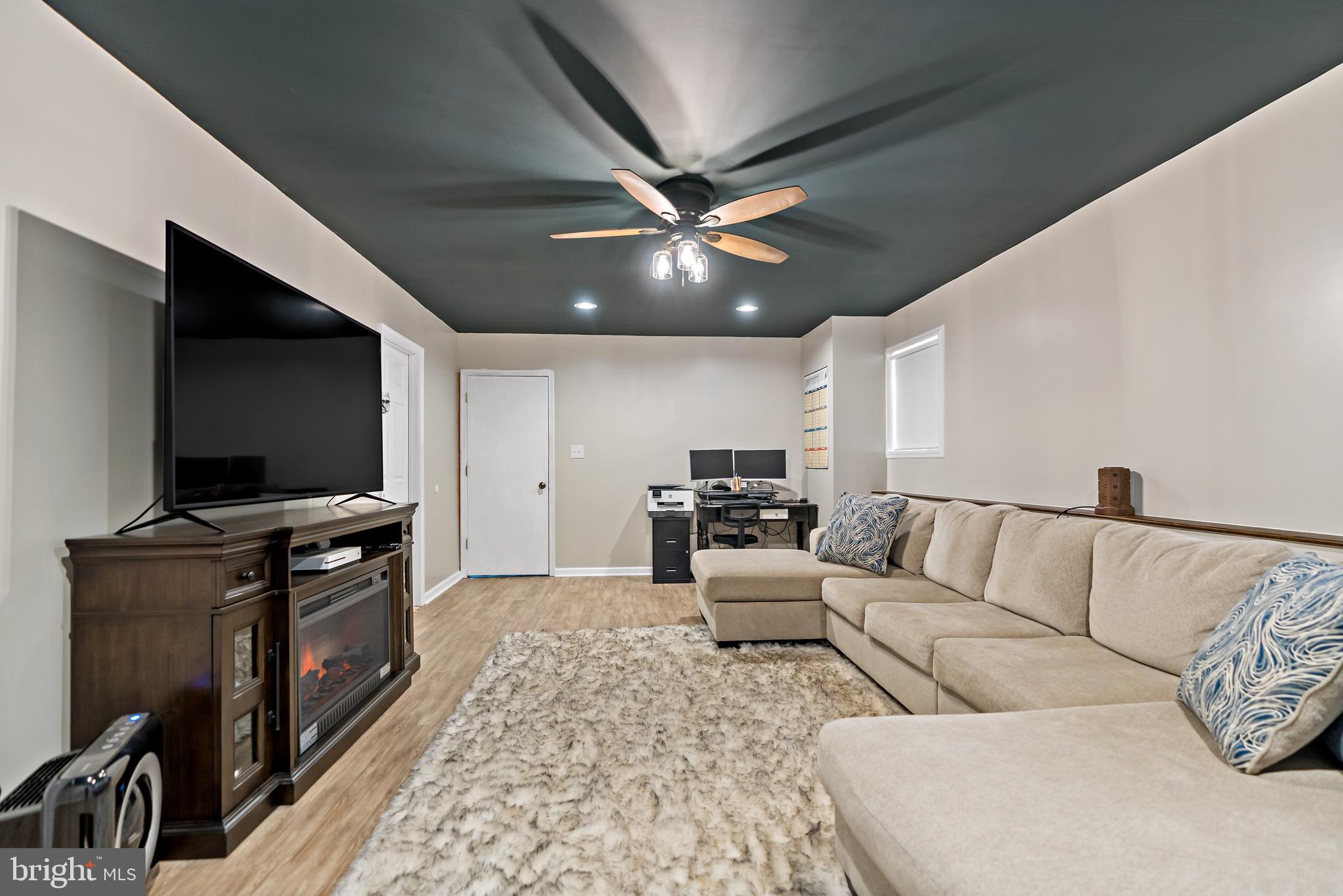 WILDFLOWER RIDGE - Residential