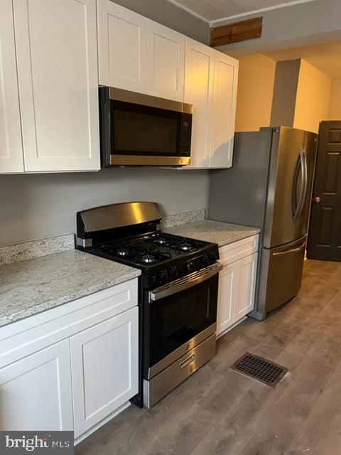 BARCLAY - Residential