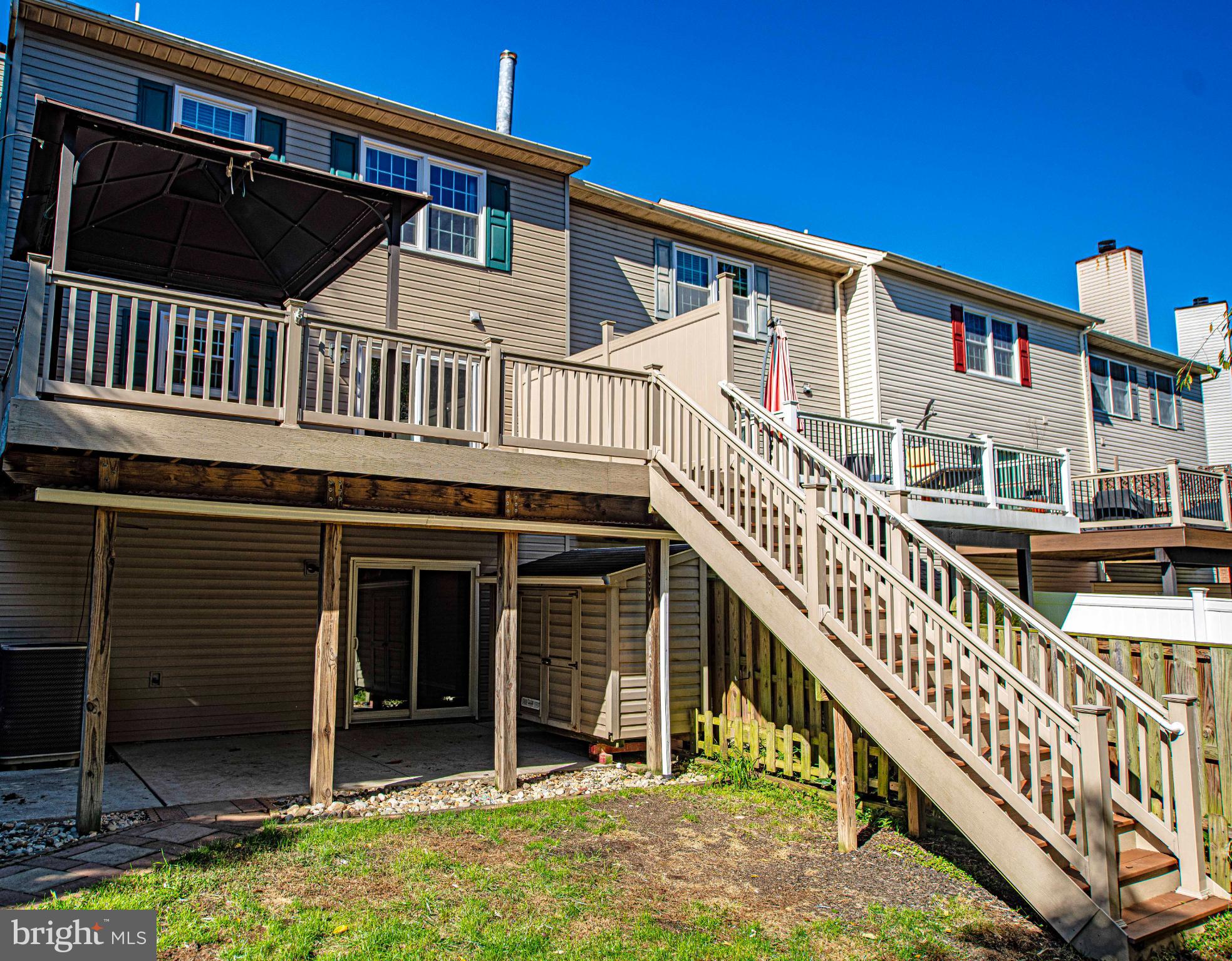 FOXBOROUGH FARMS - Residential