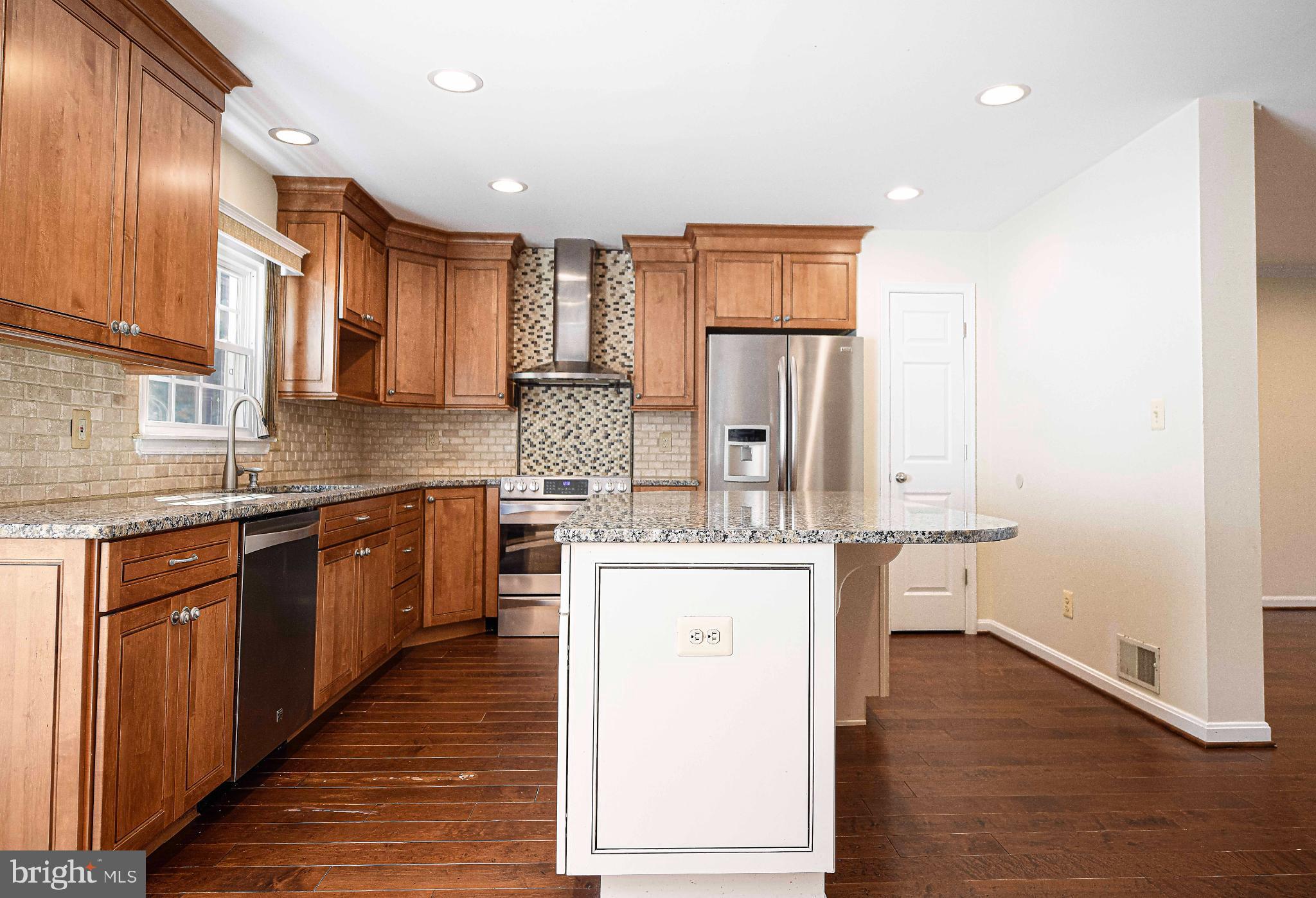 FOXBOROUGH FARMS - Residential