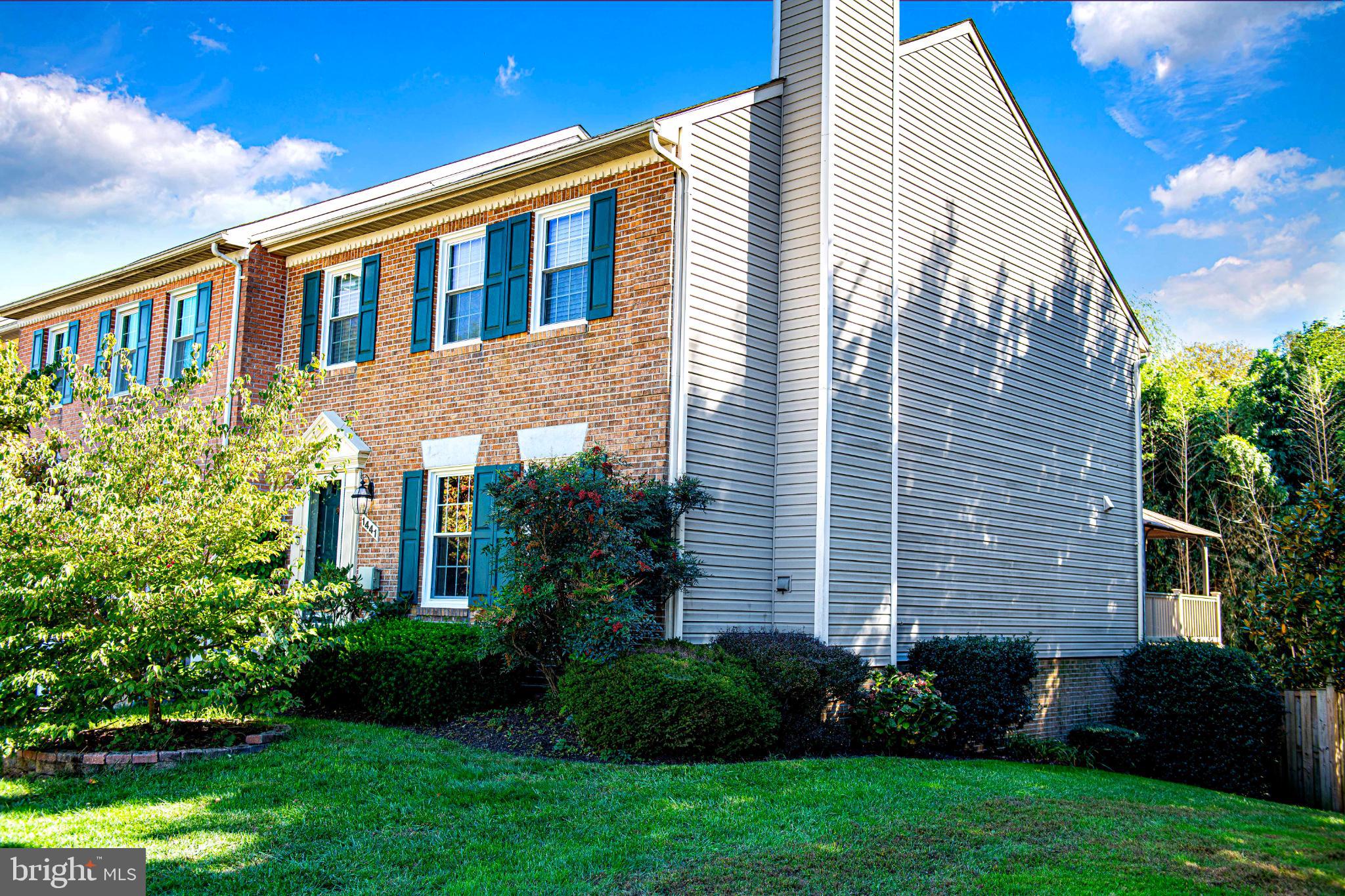 Nestled in the charming community of Foxborough Farms, this delightful end-of-row townhouse offers a perfect blend of comfort and style. Built in 1990, this traditional brick and vinyl siding home exudes warmth and character, making it an ideal retreat for those seeking a cozy yet spacious living environment. With 2,640 square feet of thoughtfully designed living space, this residence features three generously sized bedrooms and three and a half bathrooms, ensuring ample room for relaxation and privacy. The fully finished basement with full bath adds versatility to the home, providing an excellent space for a home office, playroom, or entertainment area-whatever suits your lifestyle best. As you step inside, you'll be greeted by a welcoming ambiance highlighted by a charming fireplace, perfect for cozy evenings spent with loved ones. The open layout seamlessly connects the living areas, creating an inviting atmosphere for gatherings and everyday living. Natural light pours in through the windows, enhancing the warmth of the space and making it feel even more inviting. The kitchen, equipped with essential appliances, is ready for your culinary adventures. The flow of the home encourages connection and togetherness, making it easy to entertain or simply enjoy quiet moments at home. The community amenities, including common area maintenance and trash services, provide added convenience, allowing you to focus on what truly matters. Parking is a breeze with on-street options available, ensuring you and your guests always have a place to park. This property is not just a house; it's a place where memories are made and cherished. Whether you're hosting a summer barbecue or enjoying a quiet evening by the fire, this townhouse offers the perfect backdrop for your life's moments. Don't miss the opportunity to make this inviting space your own-schedule a showing today and experience the warmth and comfort that awaits you in Foxborough Farms!