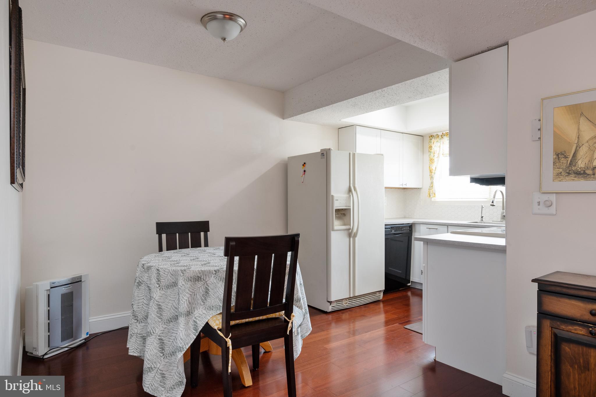 FOX CHAPEL AT TUDOR KNOLLS - Residential