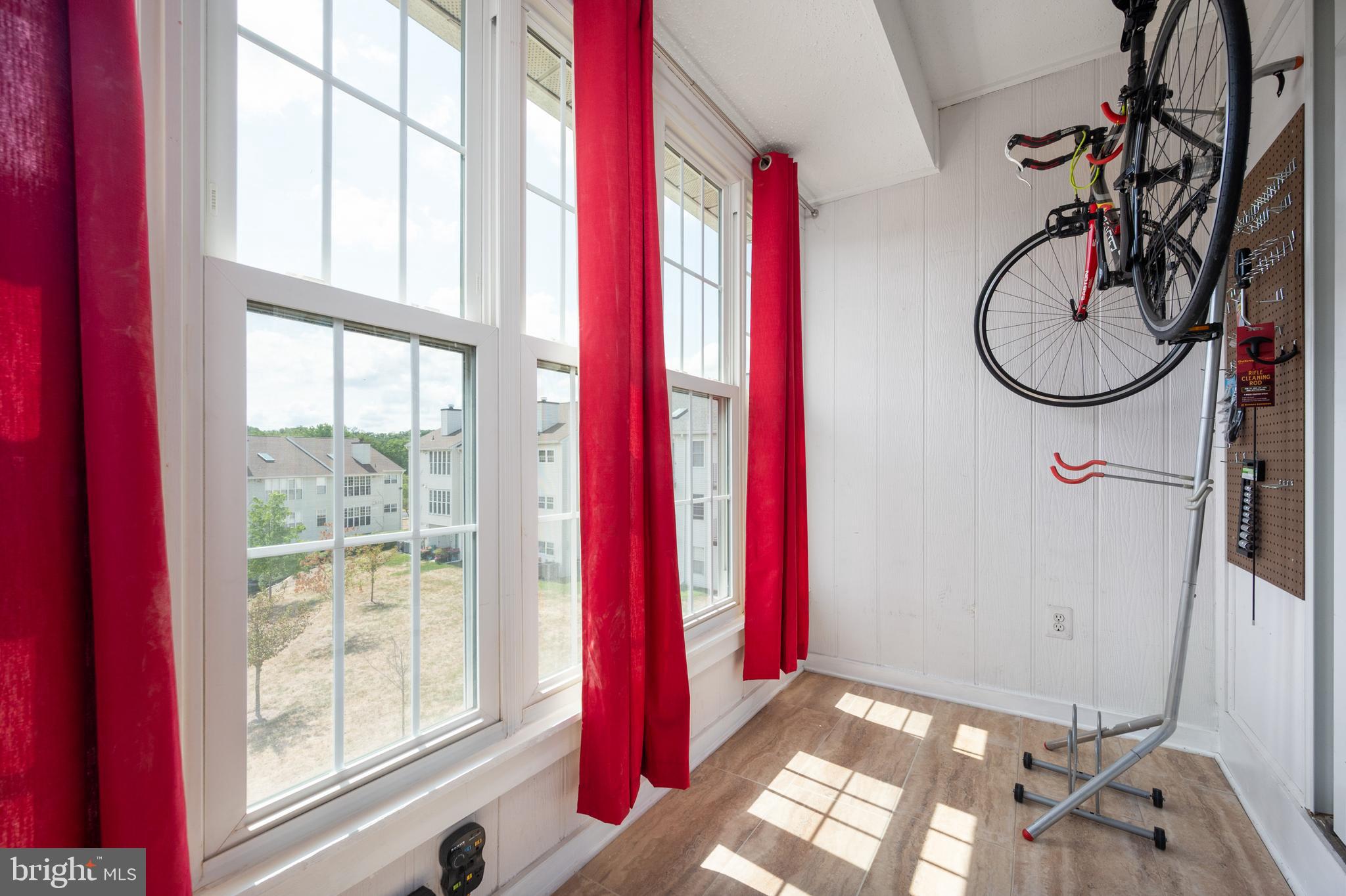 FOX CHAPEL AT TUDOR KNOLLS - Residential