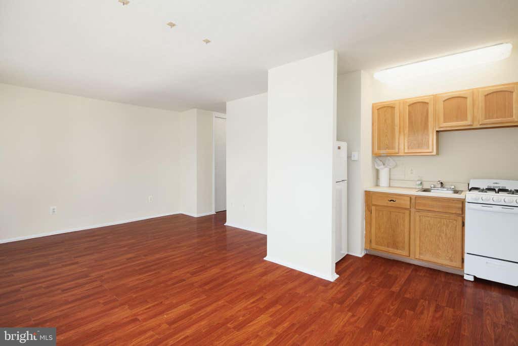 Photo of 2101 Chestnut Street #1024, PHILADELPHIA, PA 19103 (MLS # PAPH2592670)
