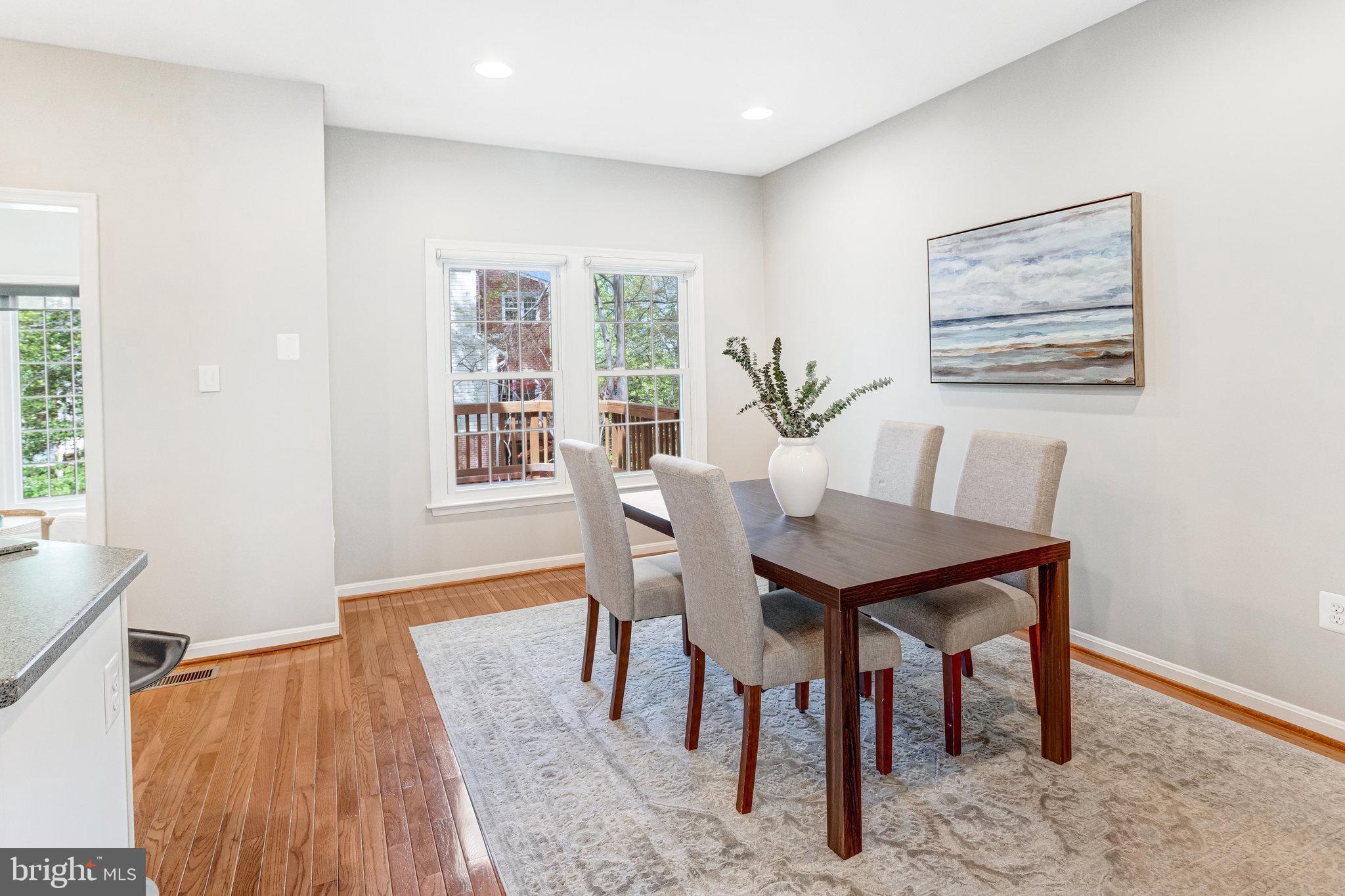 RANDOM HILLS - Residential