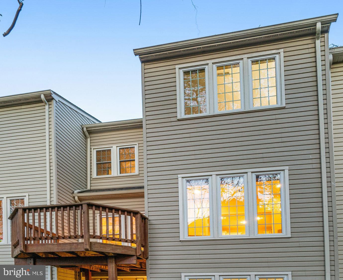 RANDOM HILLS - Residential