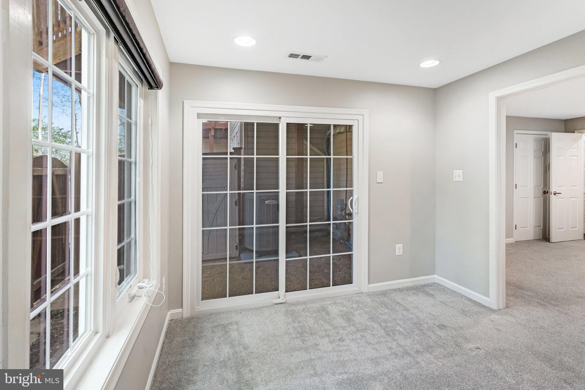 RANDOM HILLS - Residential