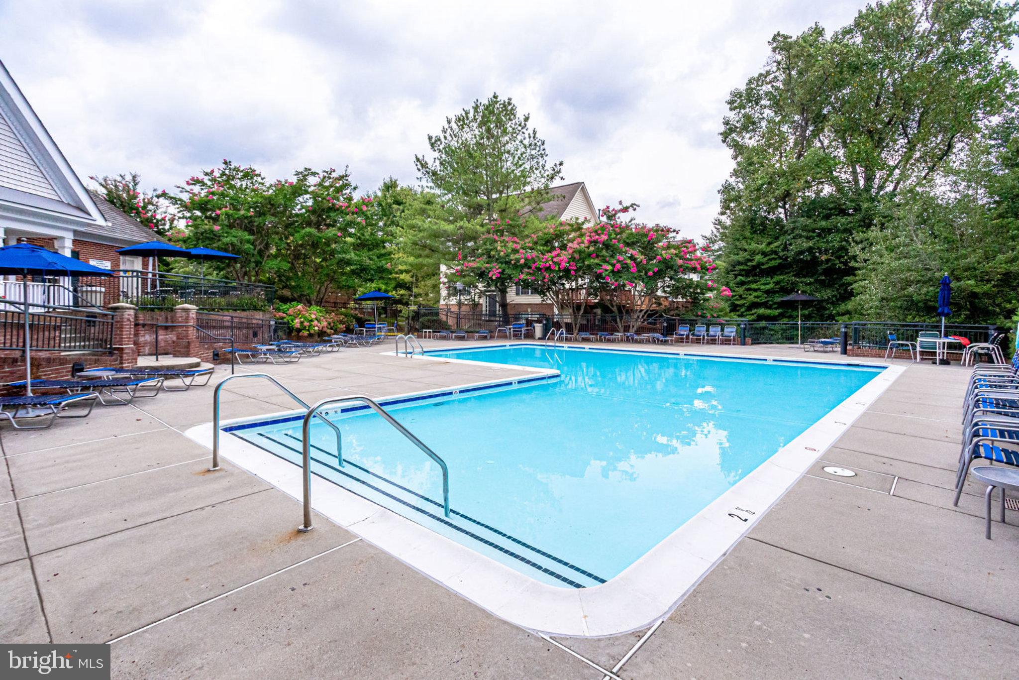 RANDOM HILLS - Residential