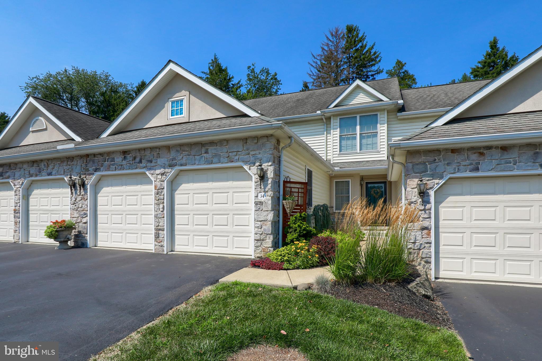 Regents Park Condominium. Updated throughout with all upscale appliances included. Maintenance free living at a reasonable price. First floor bedroom and bath. 2 car garage. Lots of natural light and a private patio in the back. This is a must see.