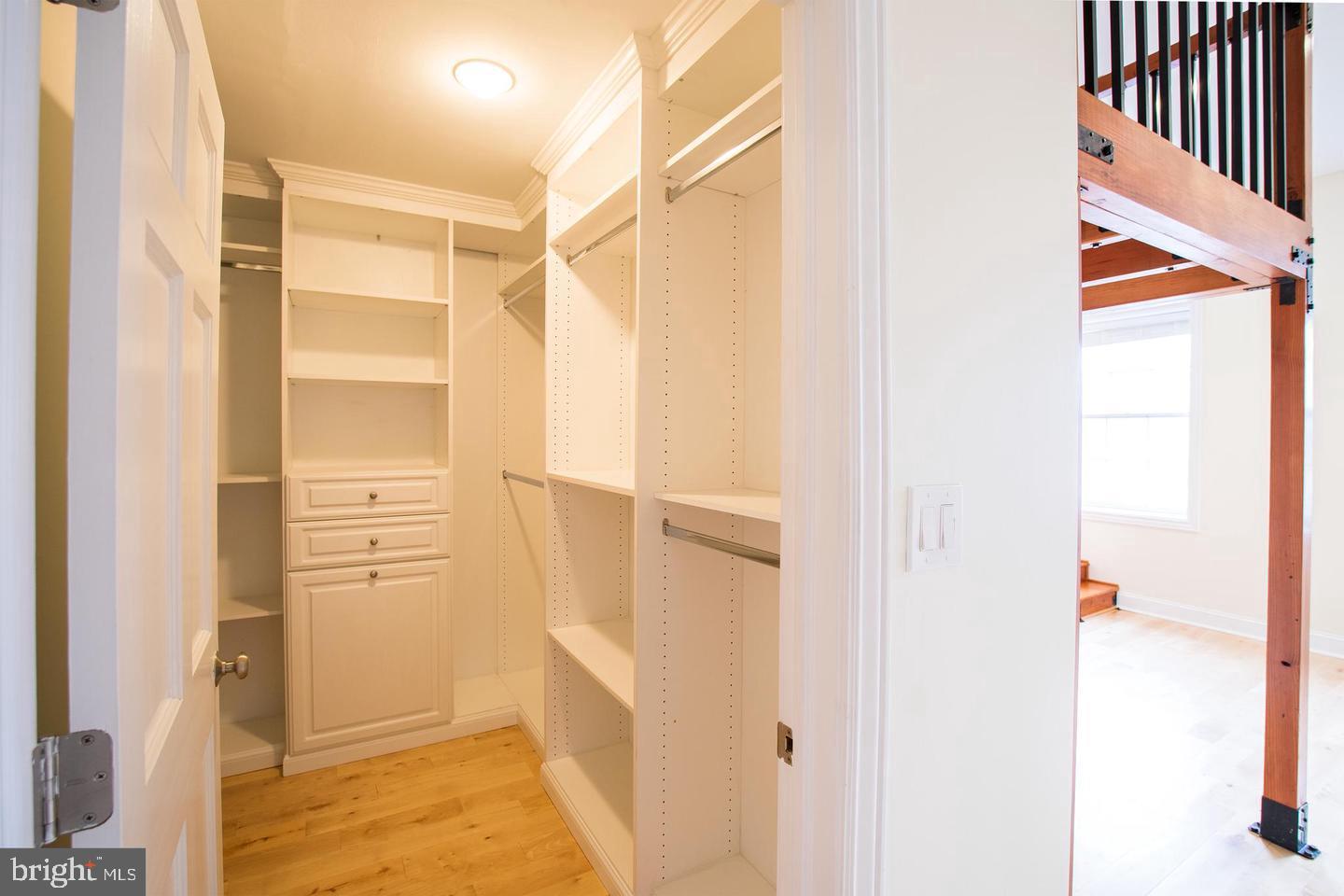 OLD CITY - Residential