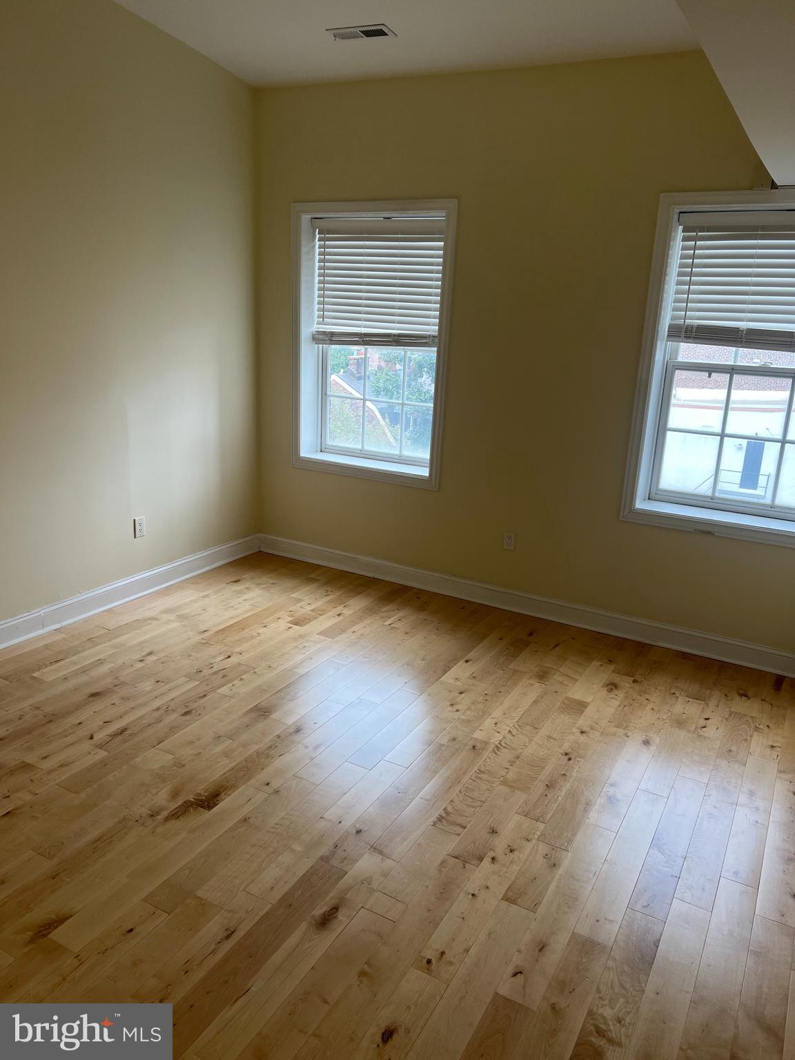 OLD CITY - Residential