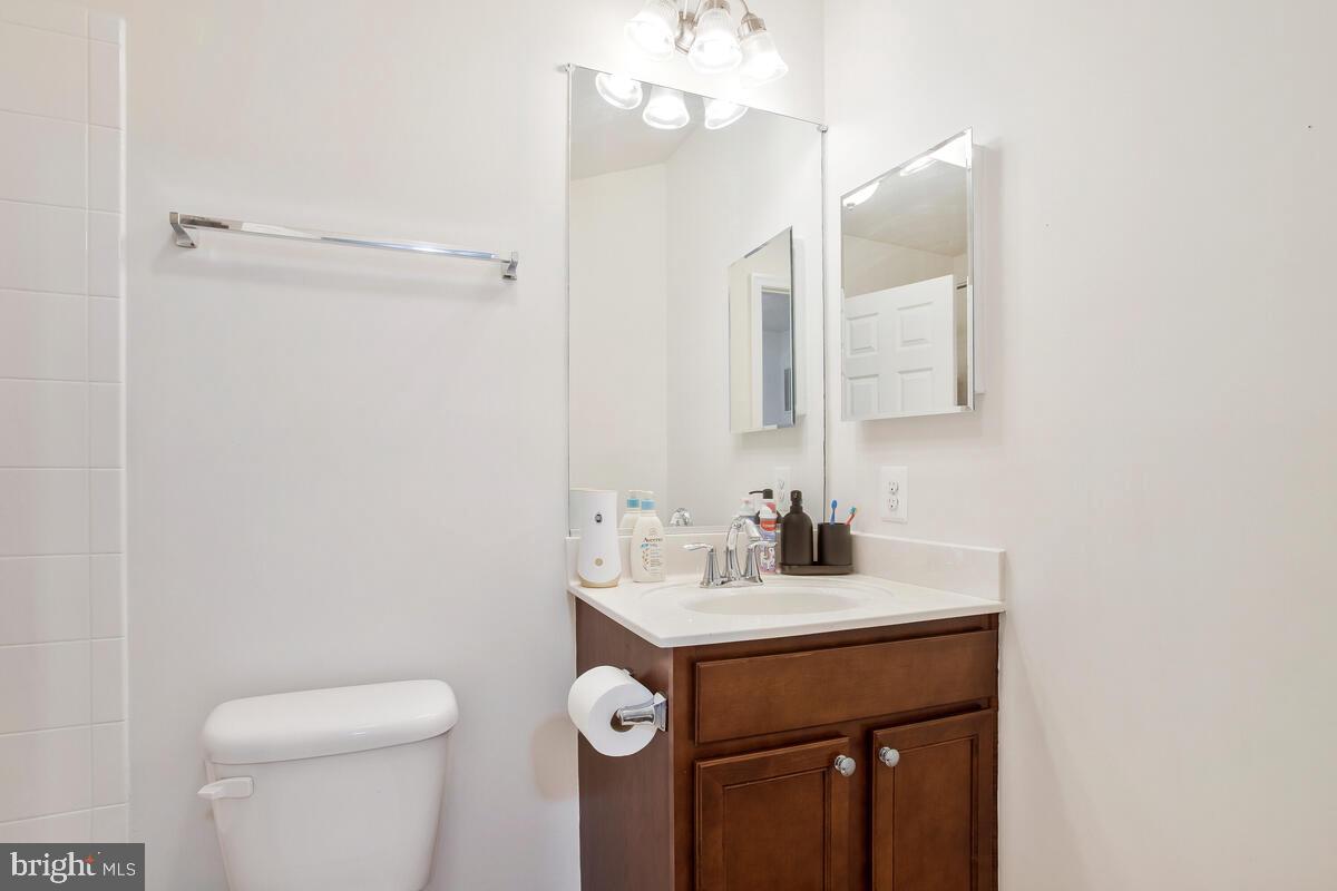 CARRIAGE HILLS TOWNHOUSE - Residential