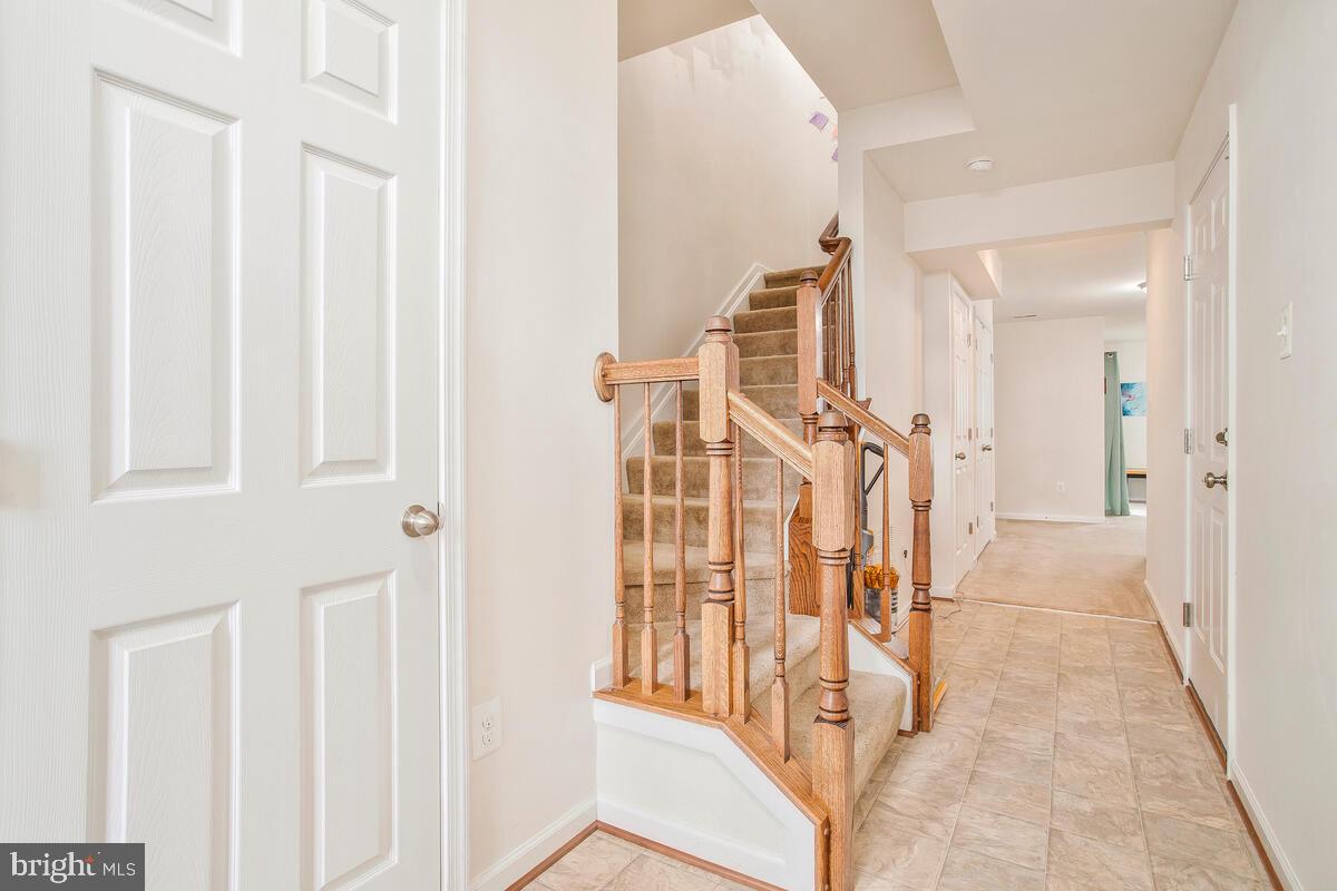 CARRIAGE HILLS TOWNHOUSE - Residential