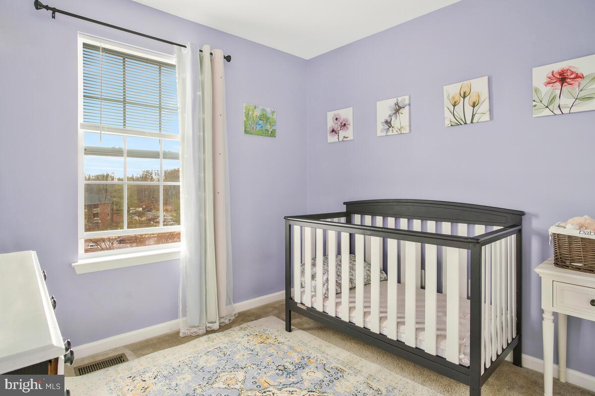 CARRIAGE HILLS TOWNHOUSE - Residential