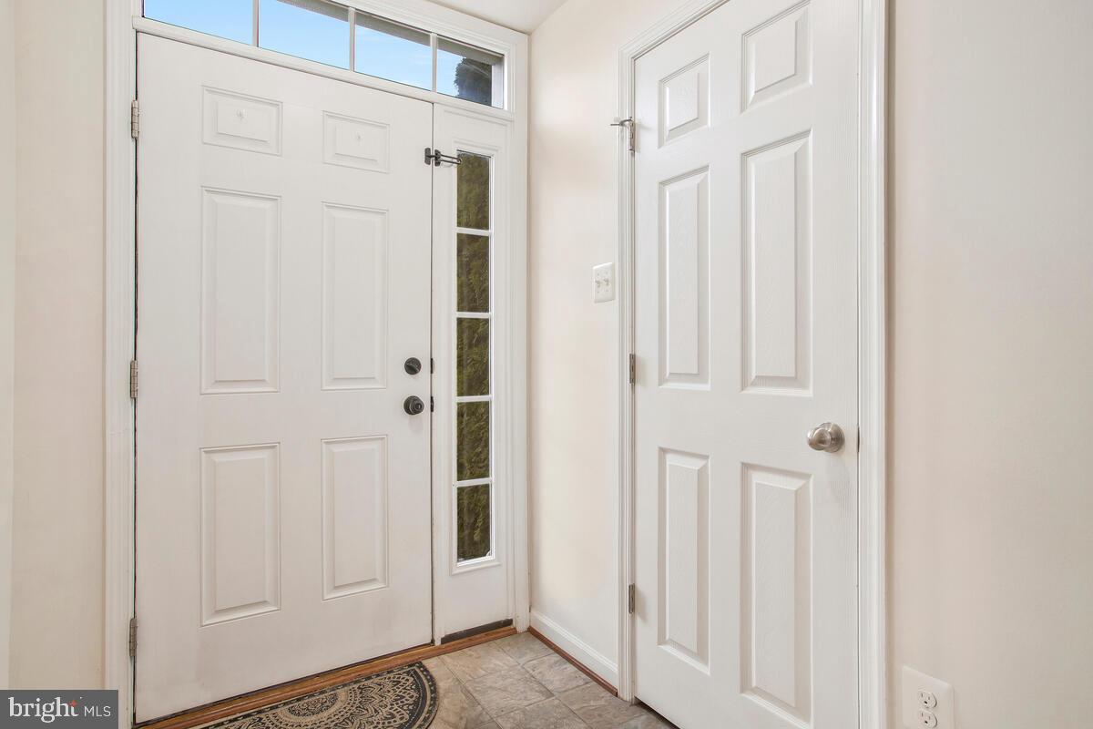 CARRIAGE HILLS TOWNHOUSE - Residential