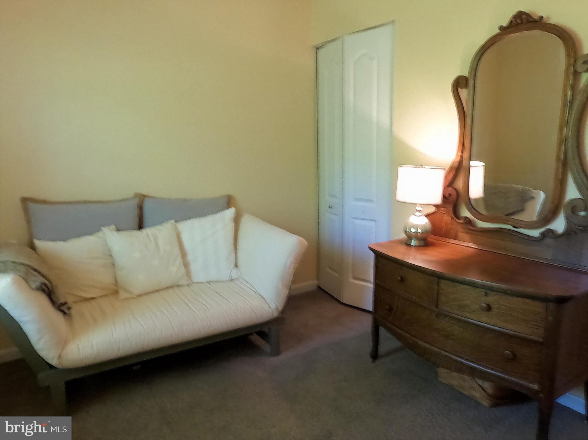 CROFTON COMMONS - Residential