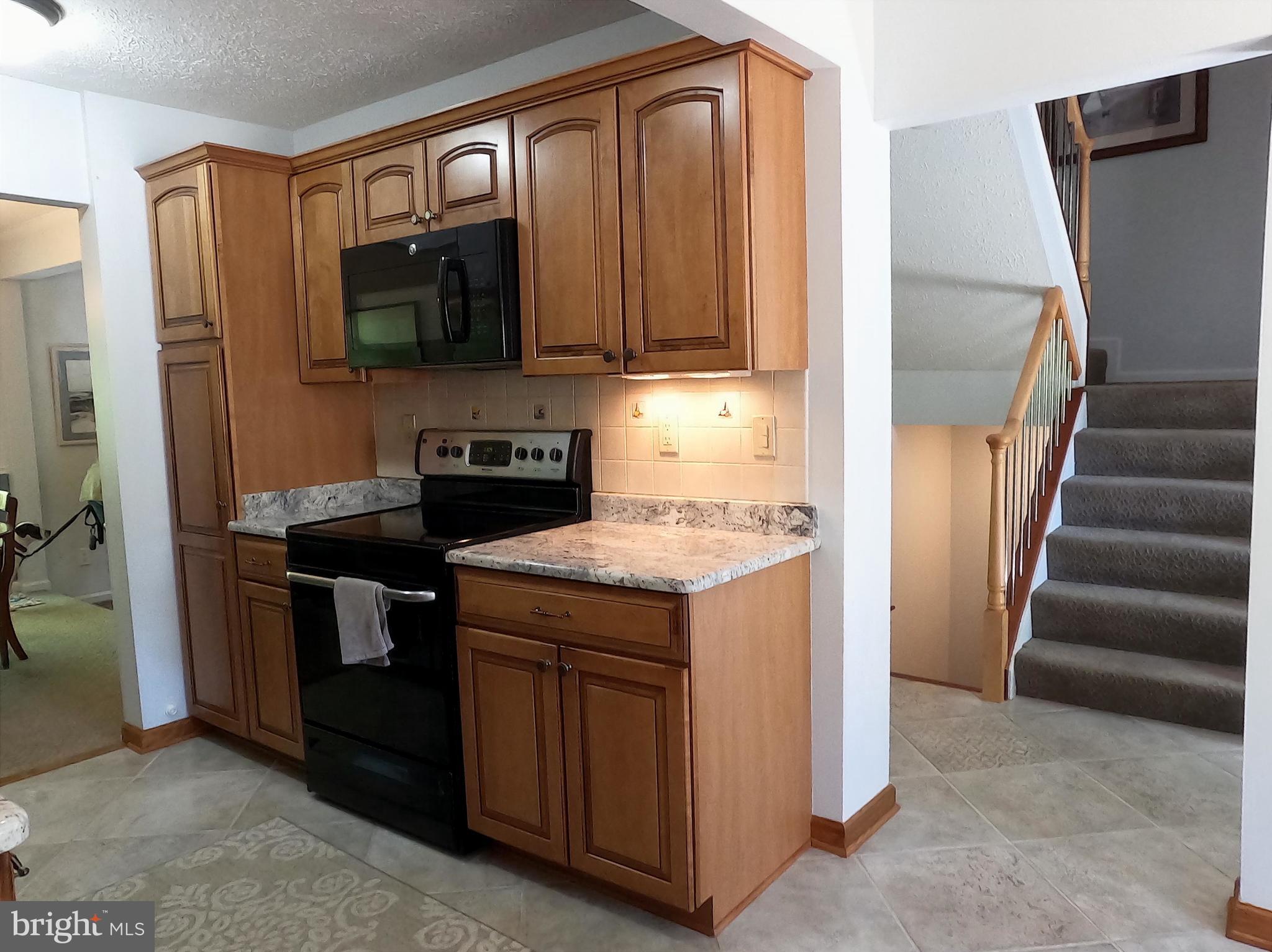 CROFTON COMMONS - Residential