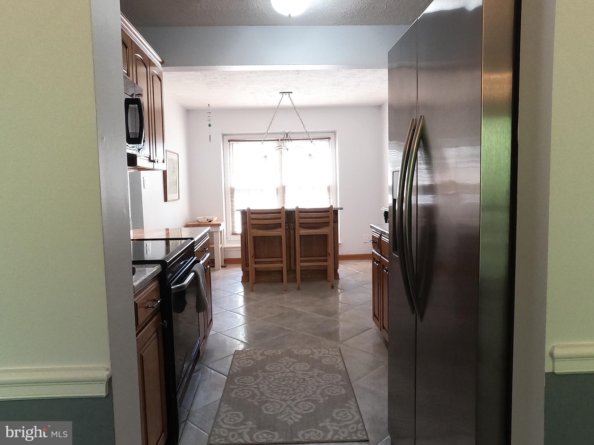 CROFTON COMMONS - Residential