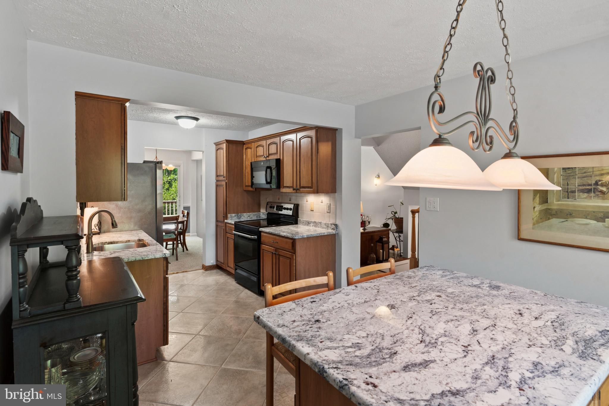 CROFTON COMMONS - Residential