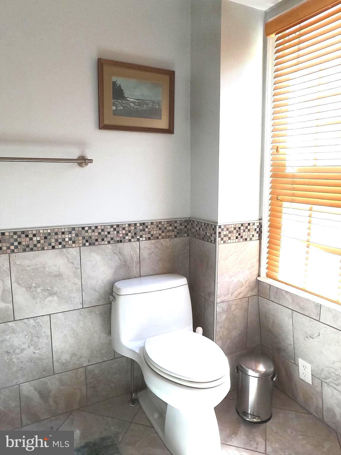 CROFTON COMMONS - Residential