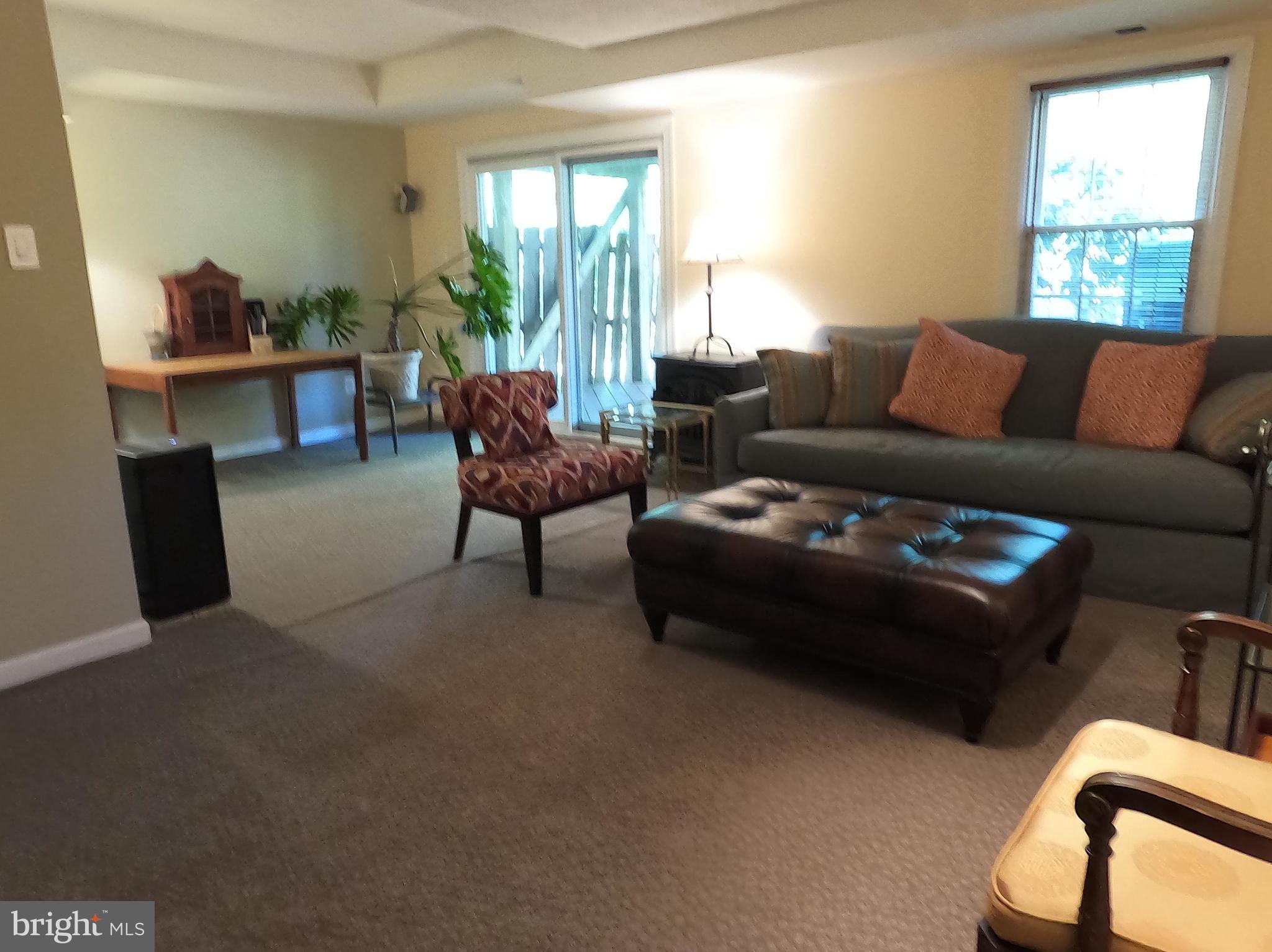 CROFTON COMMONS - Residential